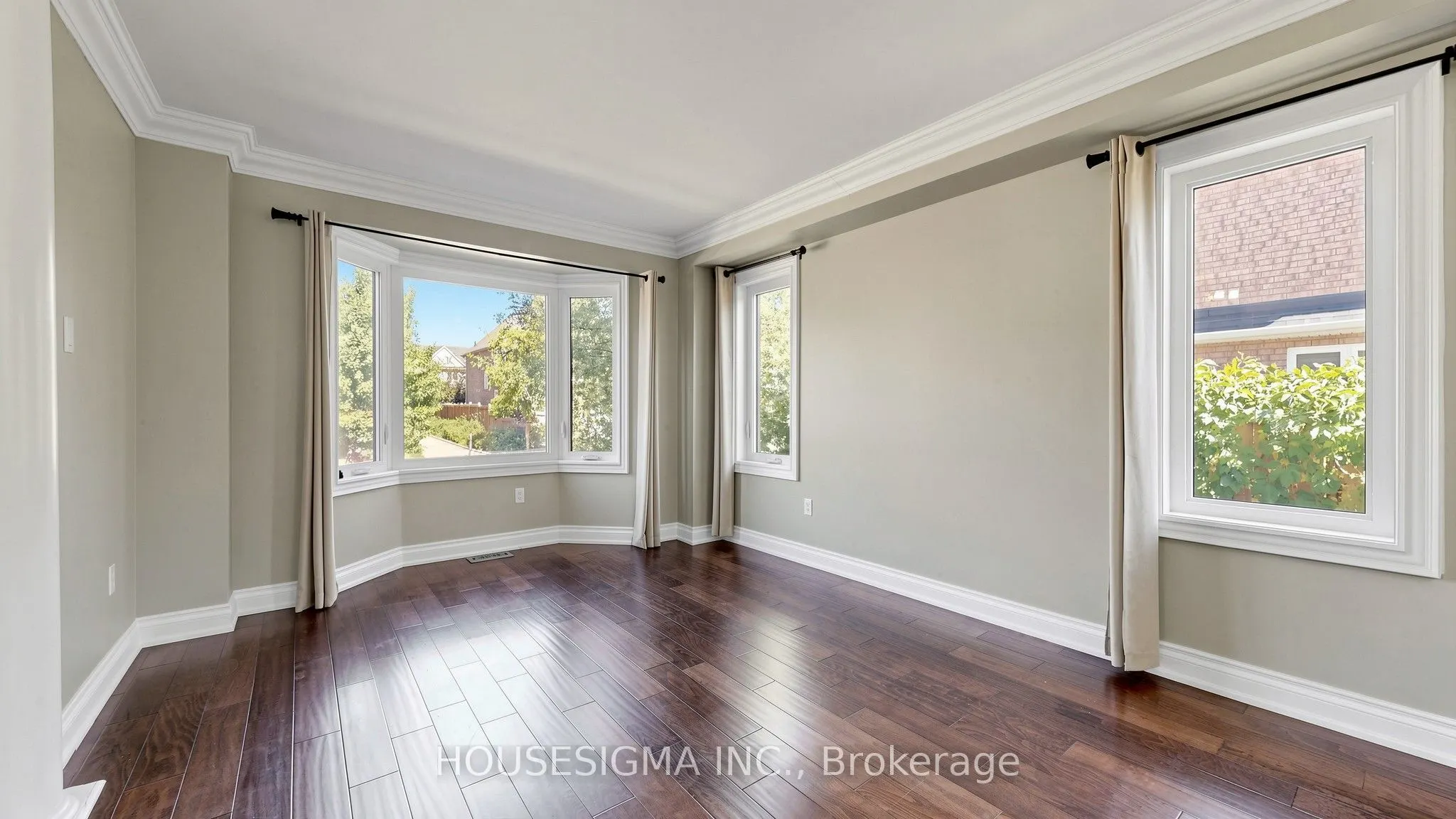 32 Willoughby Way