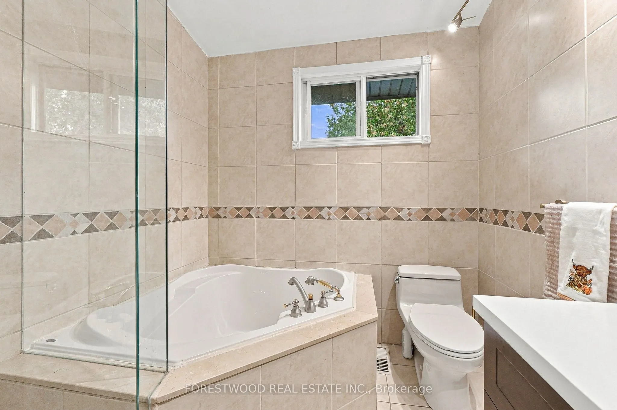 1063 Flagship Drive