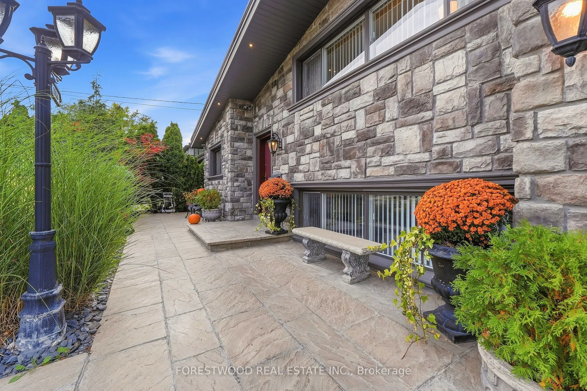 1063 Flagship Drive