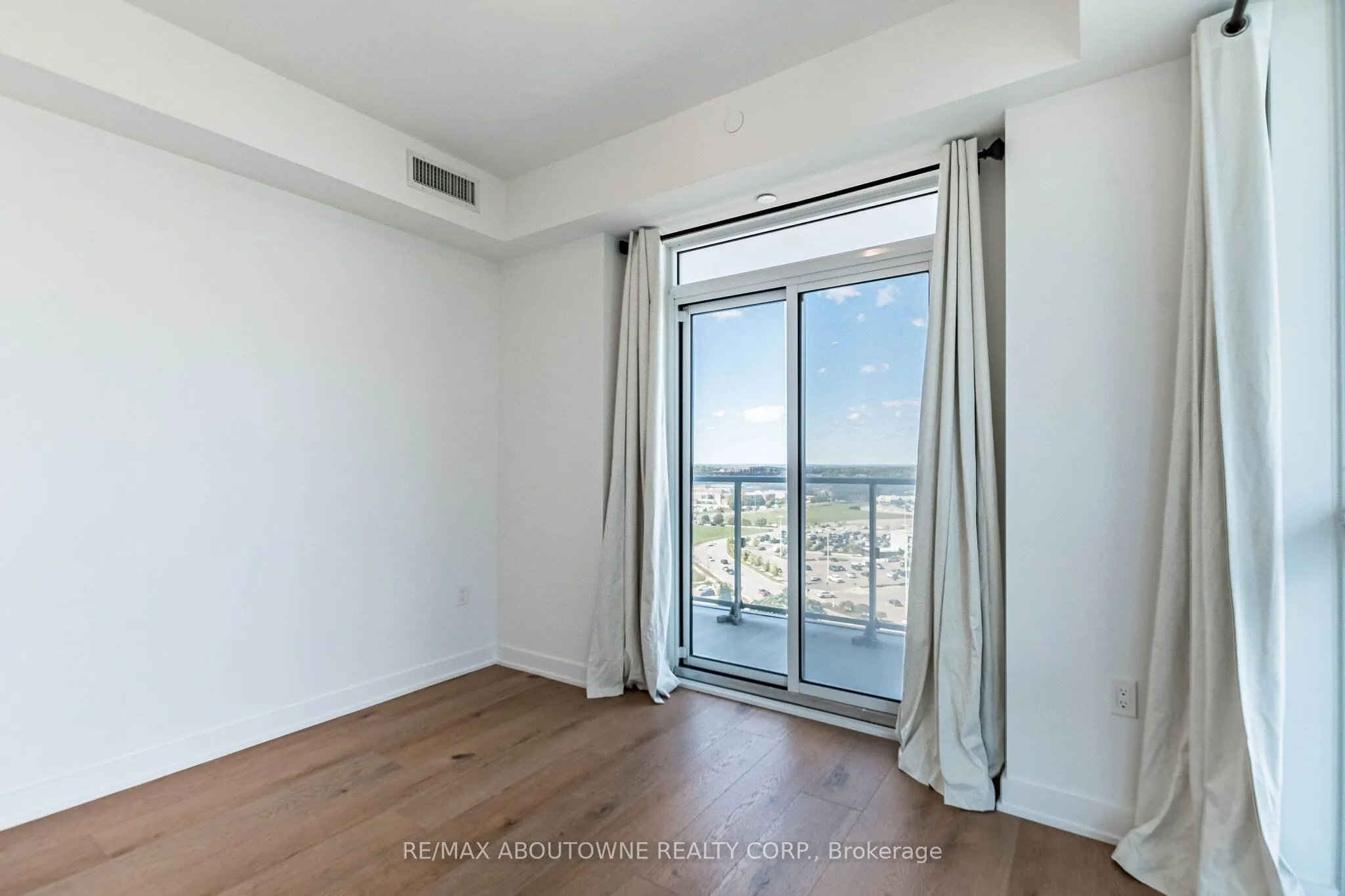 4677 Glen Erin Drive #1202
