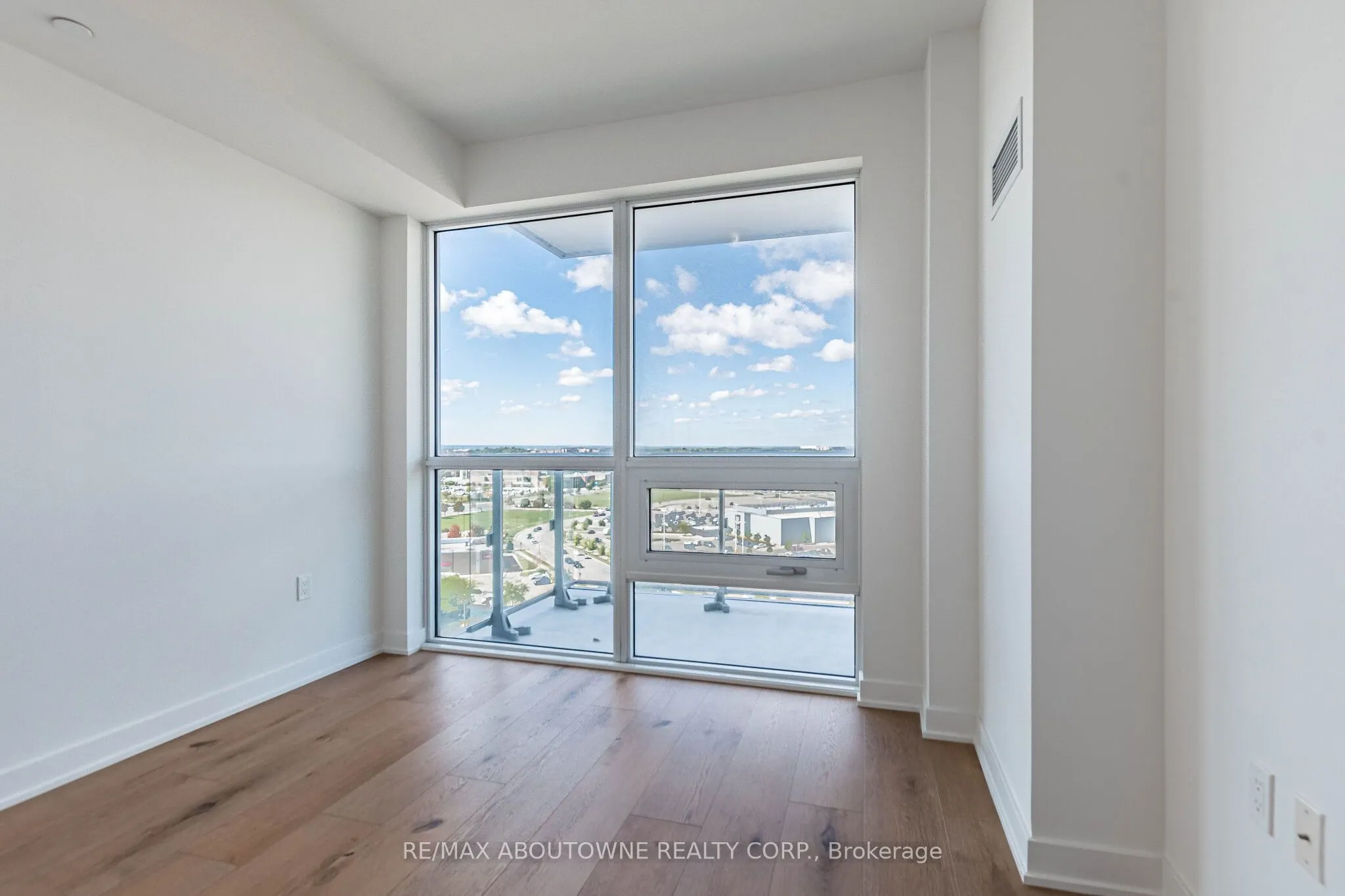 4677 Glen Erin Drive #1202