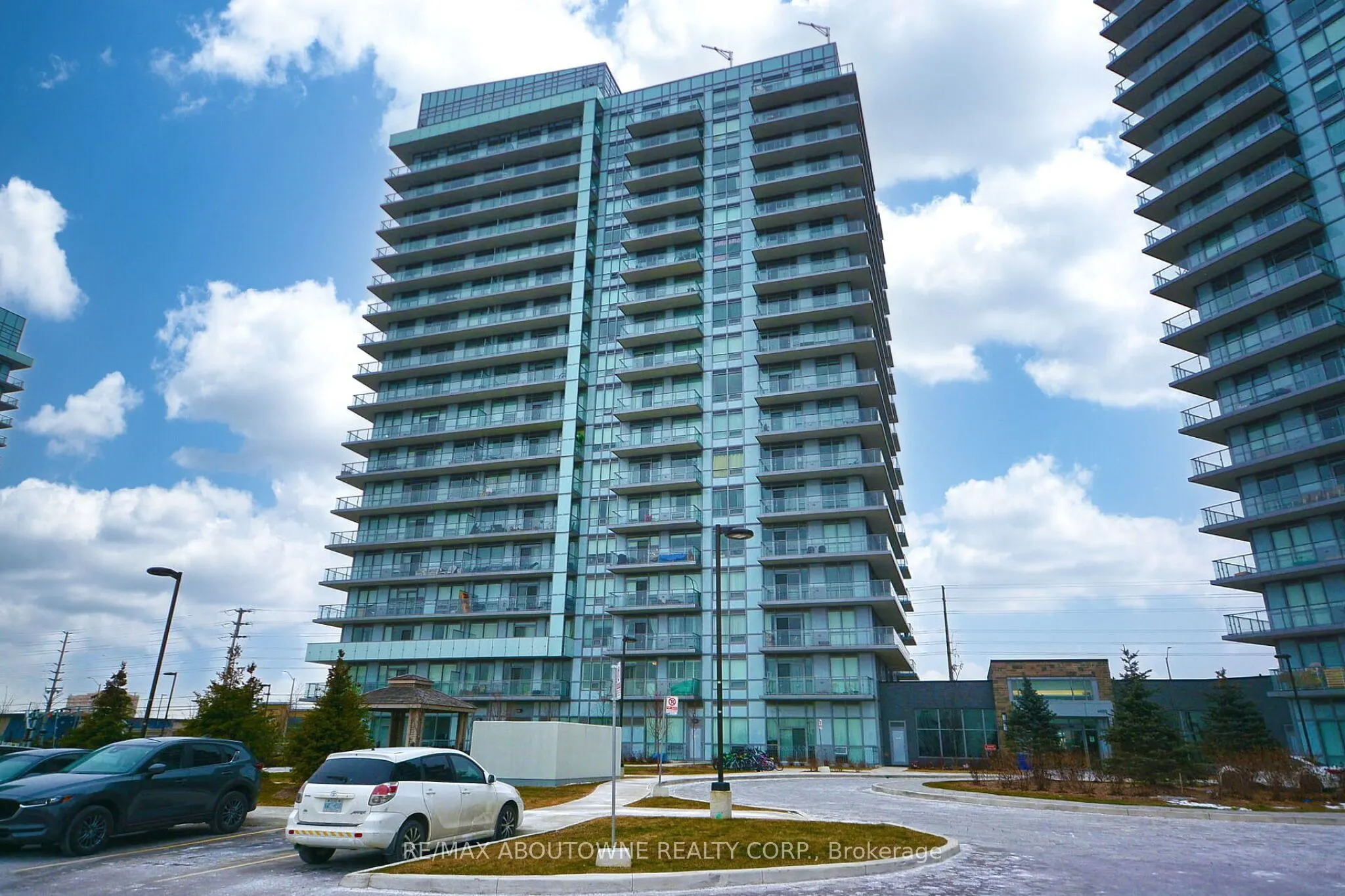4677 Glen Erin Drive #1202