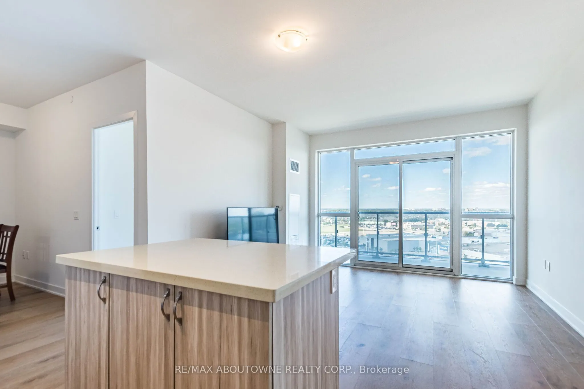 4677 Glen Erin Drive #1202