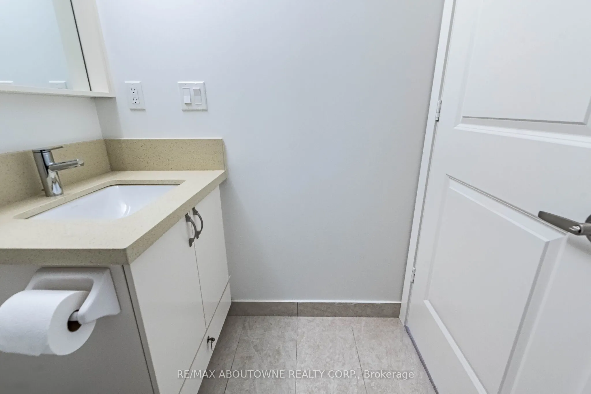 4677 Glen Erin Drive #1202