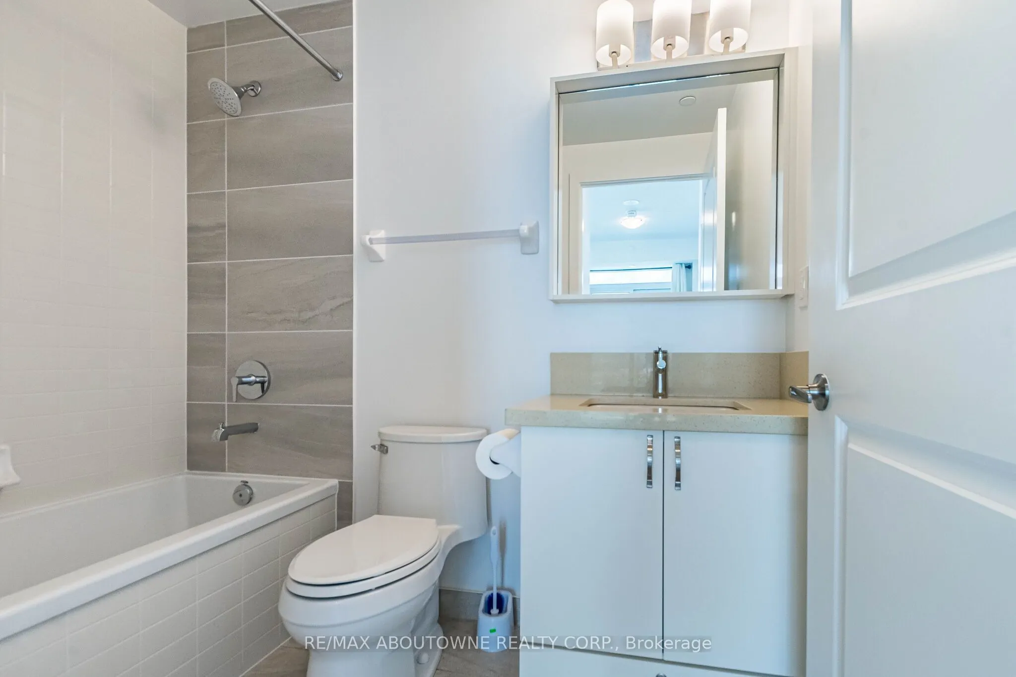 4677 Glen Erin Drive #1202