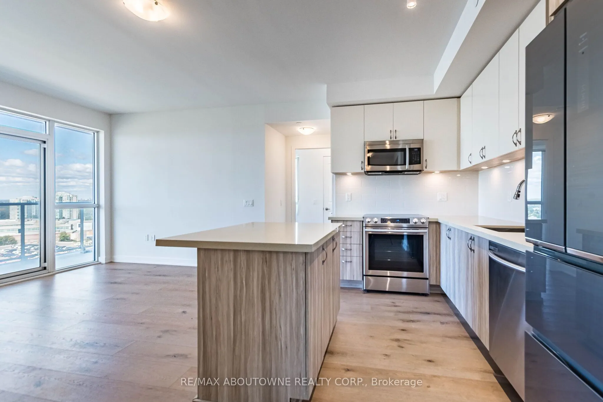 4677 Glen Erin Drive #1202