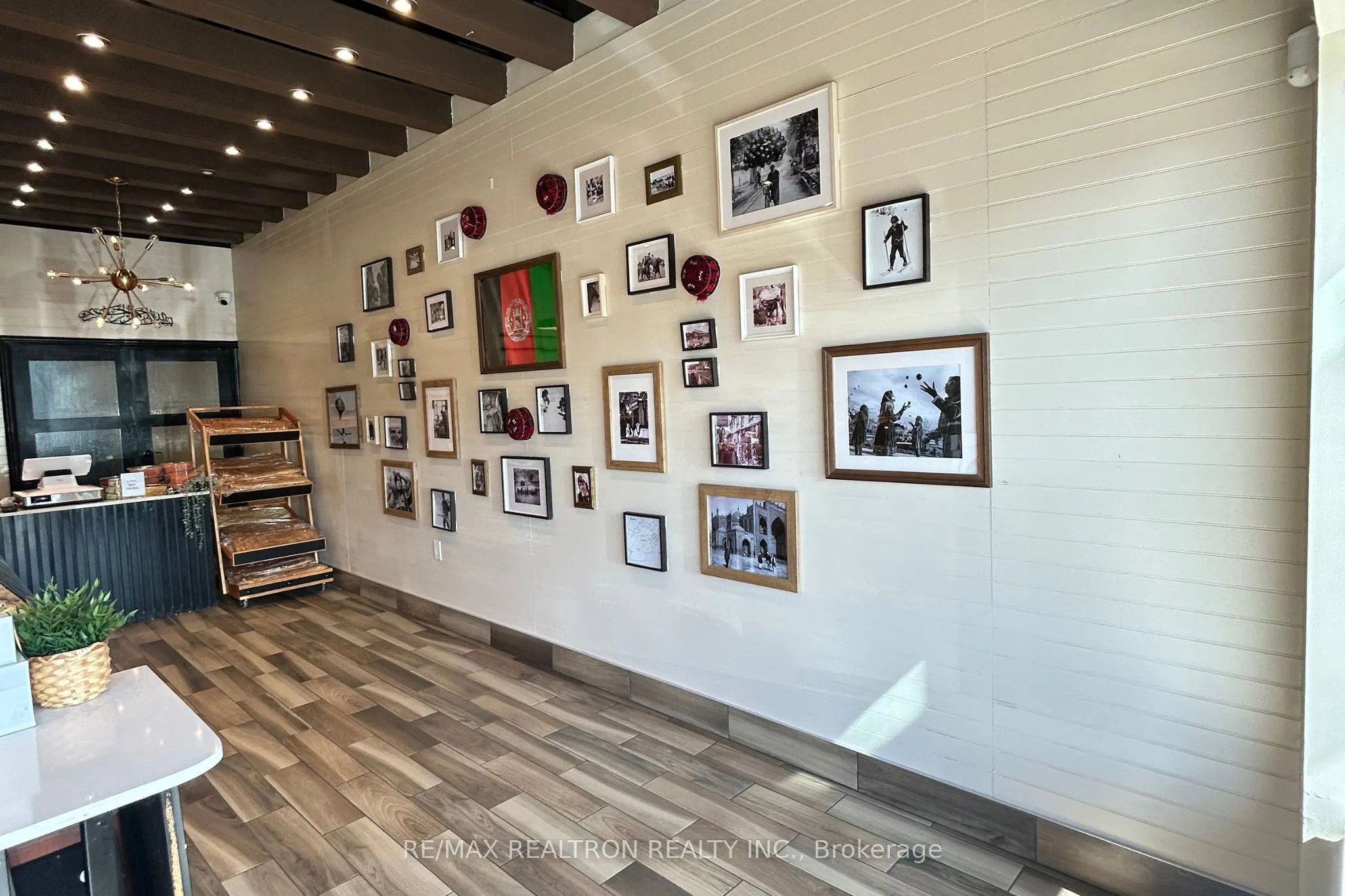 4665 Central Parkway E #5