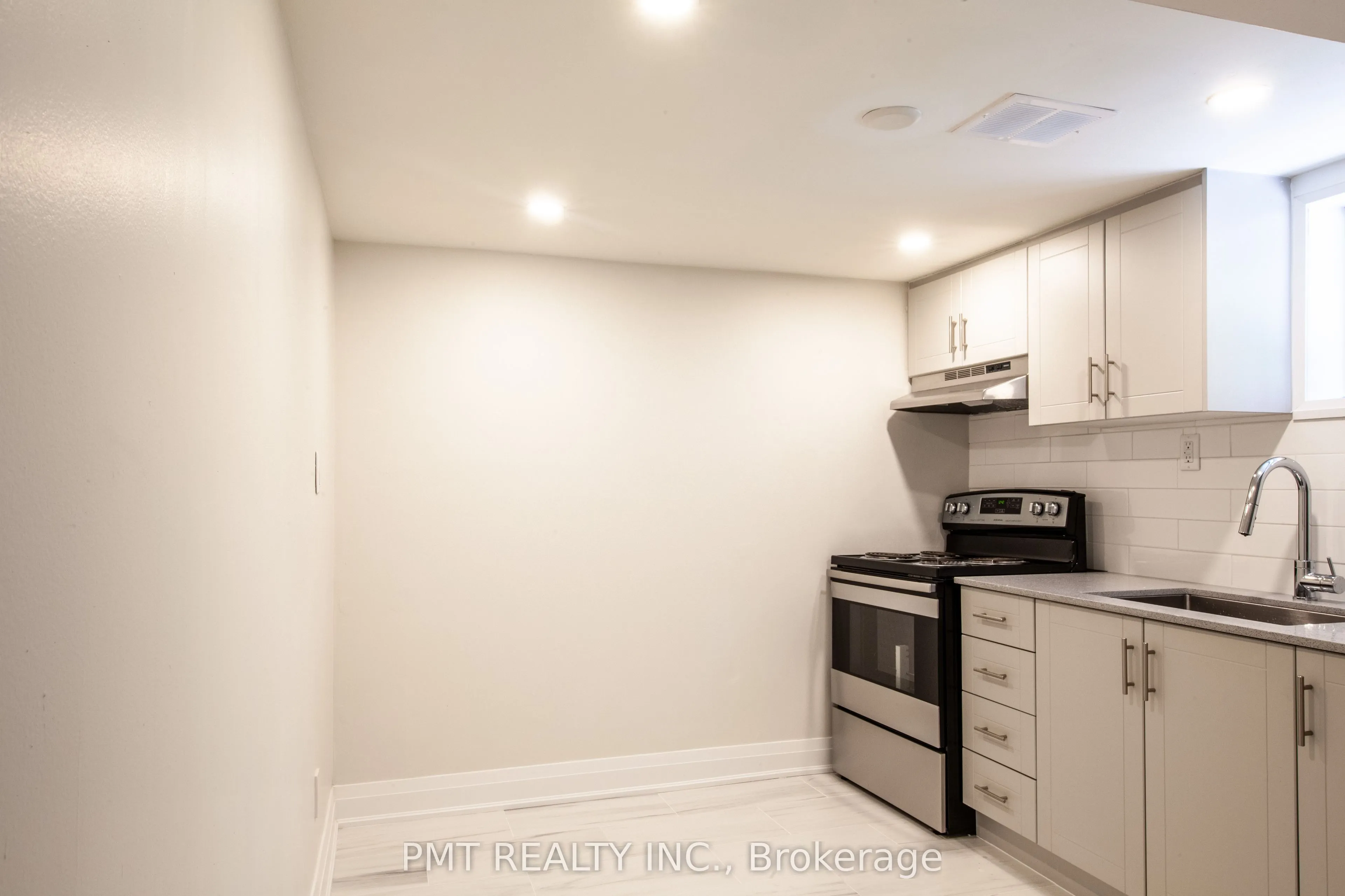 34 Robindale Avenue #Basement