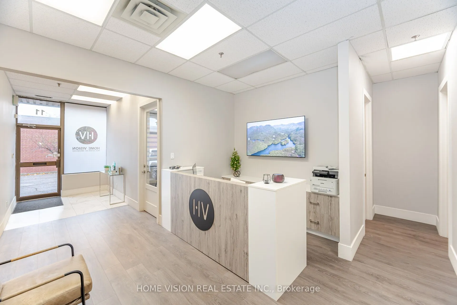 315 Traders Boulevard E #11