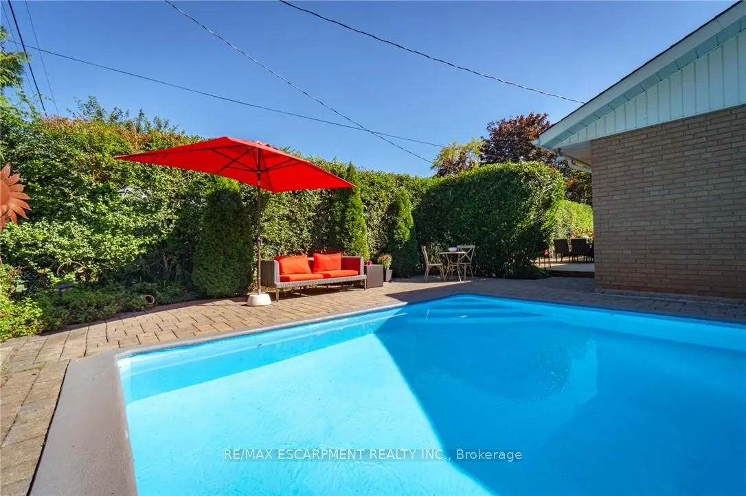 517 Rosedale Crescent