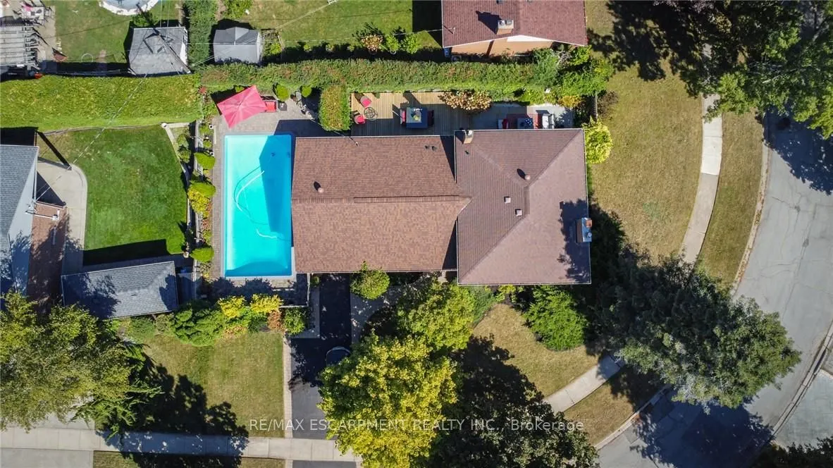 517 Rosedale Crescent