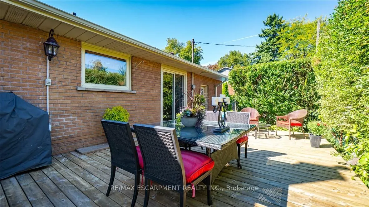 517 Rosedale Crescent
