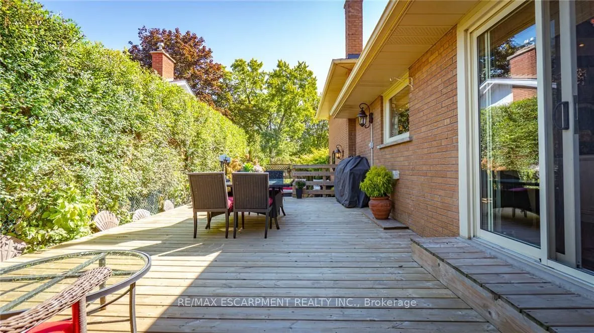 517 Rosedale Crescent