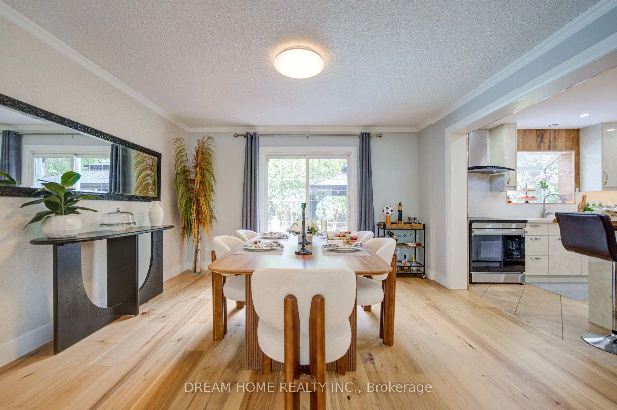 2263 Taylor's Orchard