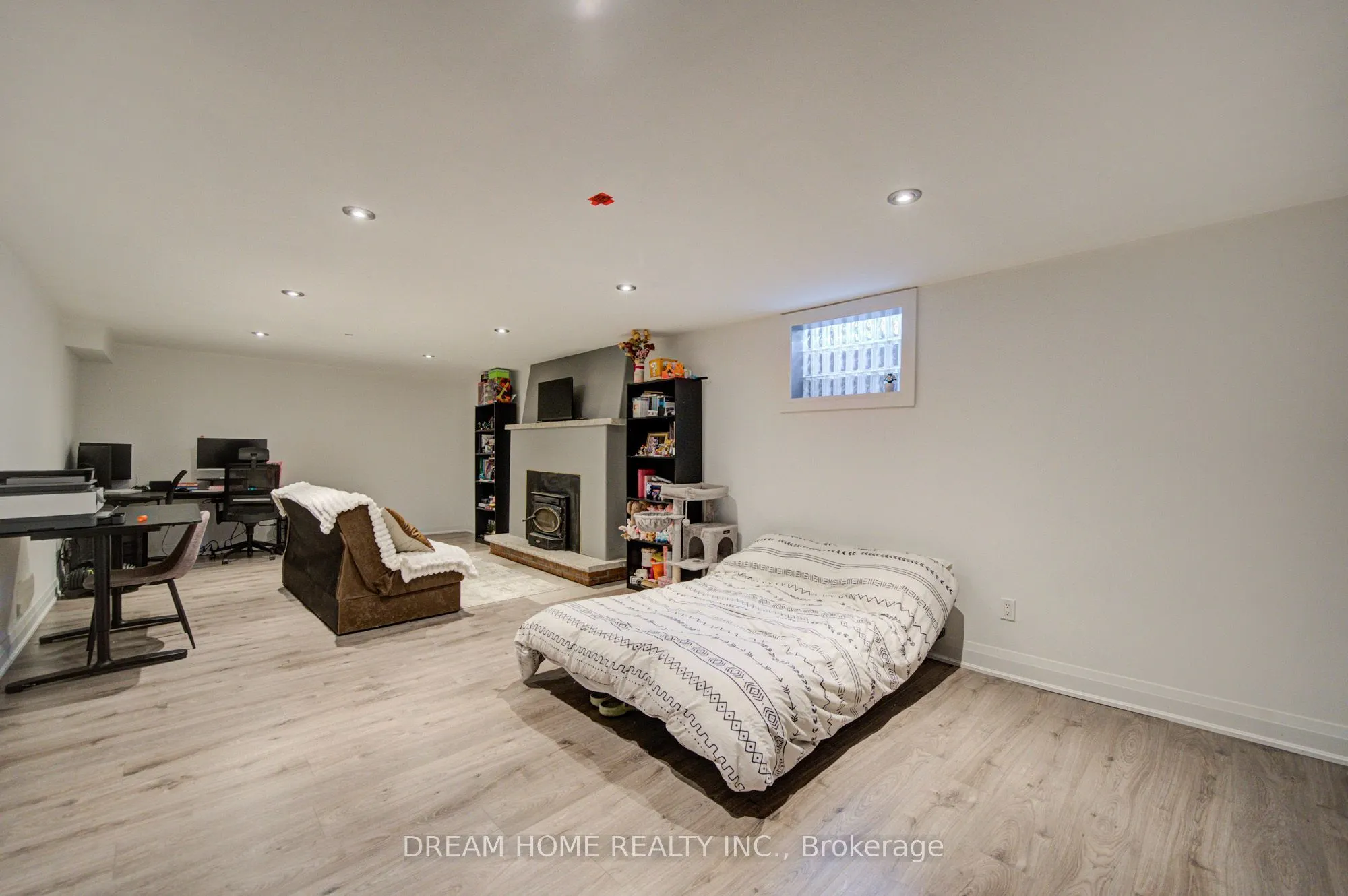 2263 Taylor's Orchard