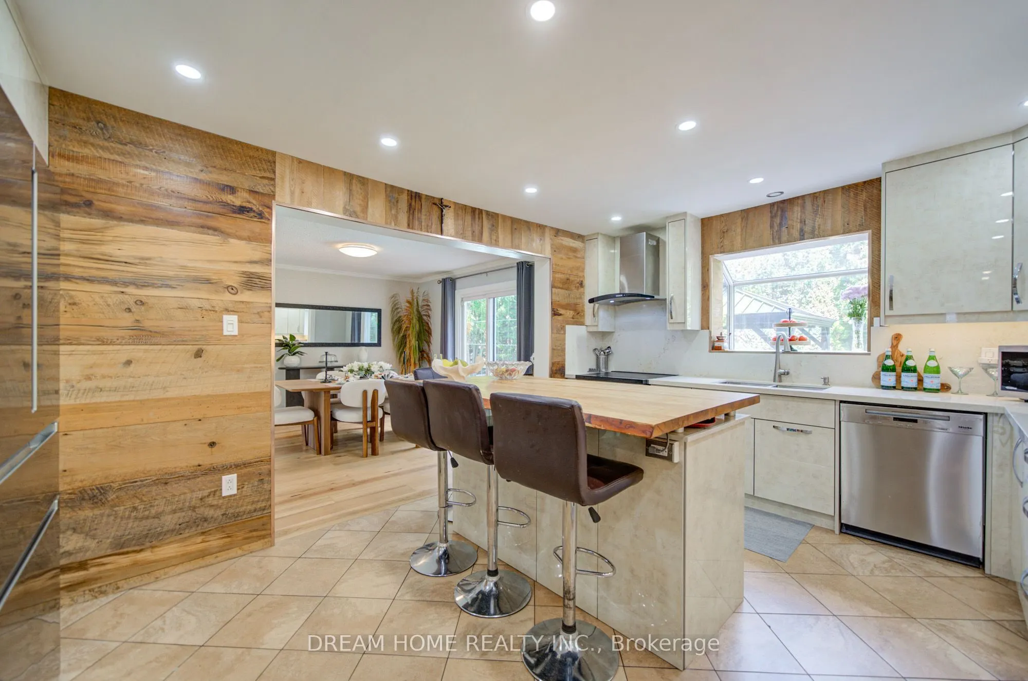 2263 Taylor's Orchard