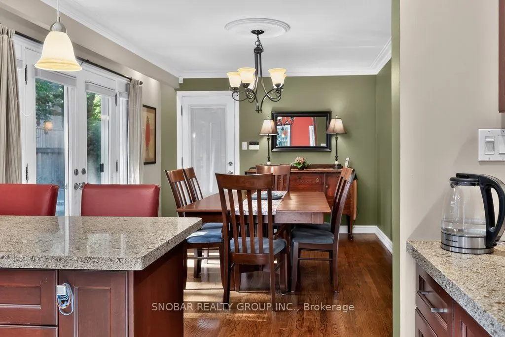 1302 Greenoaks Drive