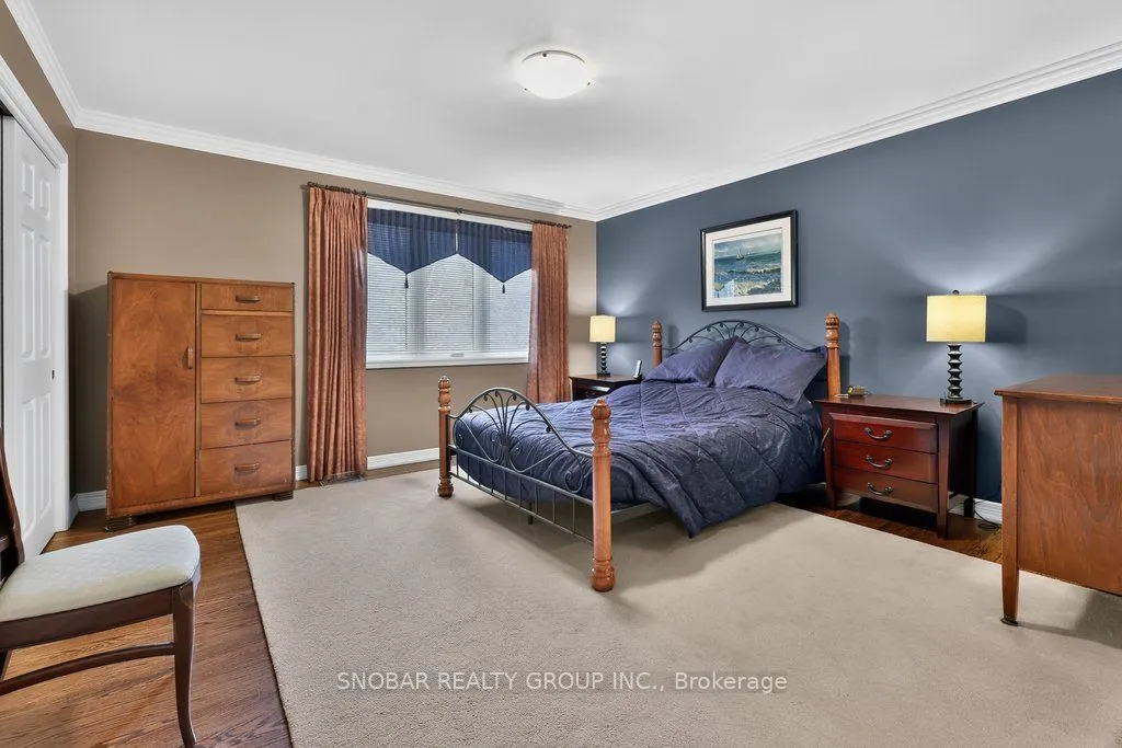 1302 Greenoaks Drive