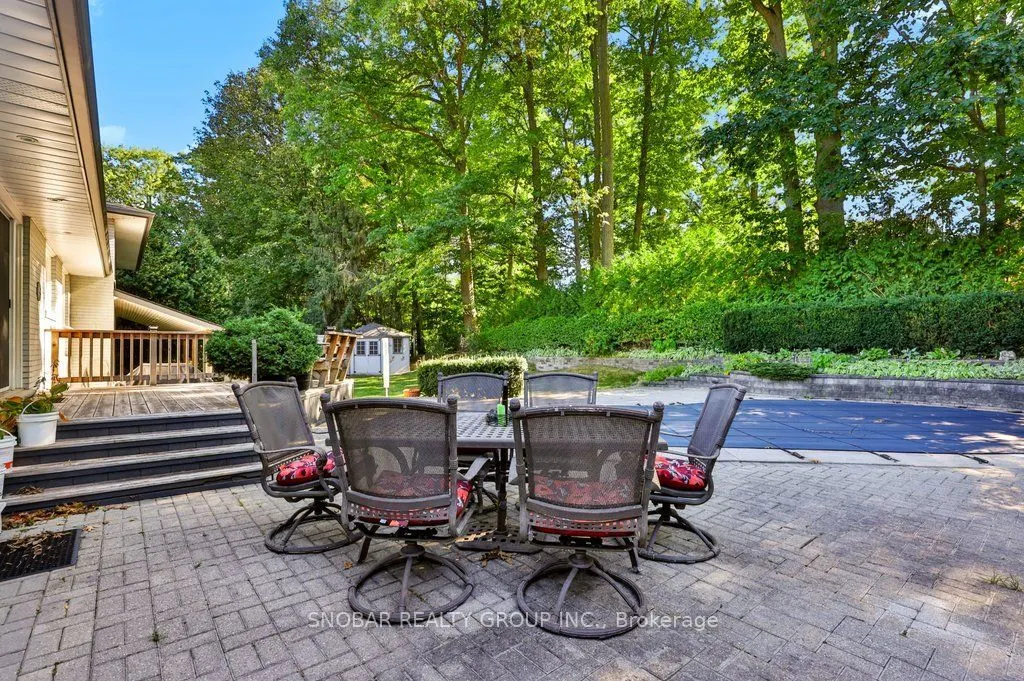 1302 Greenoaks Drive
