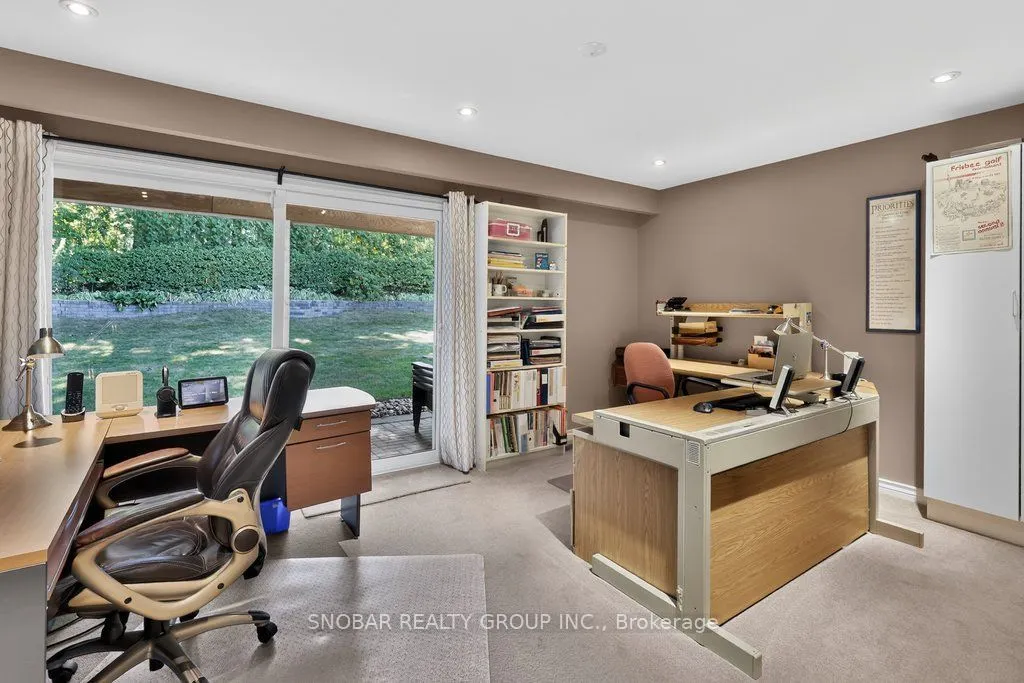 1302 Greenoaks Drive