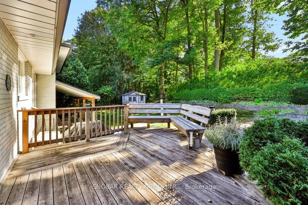 1302 Greenoaks Drive