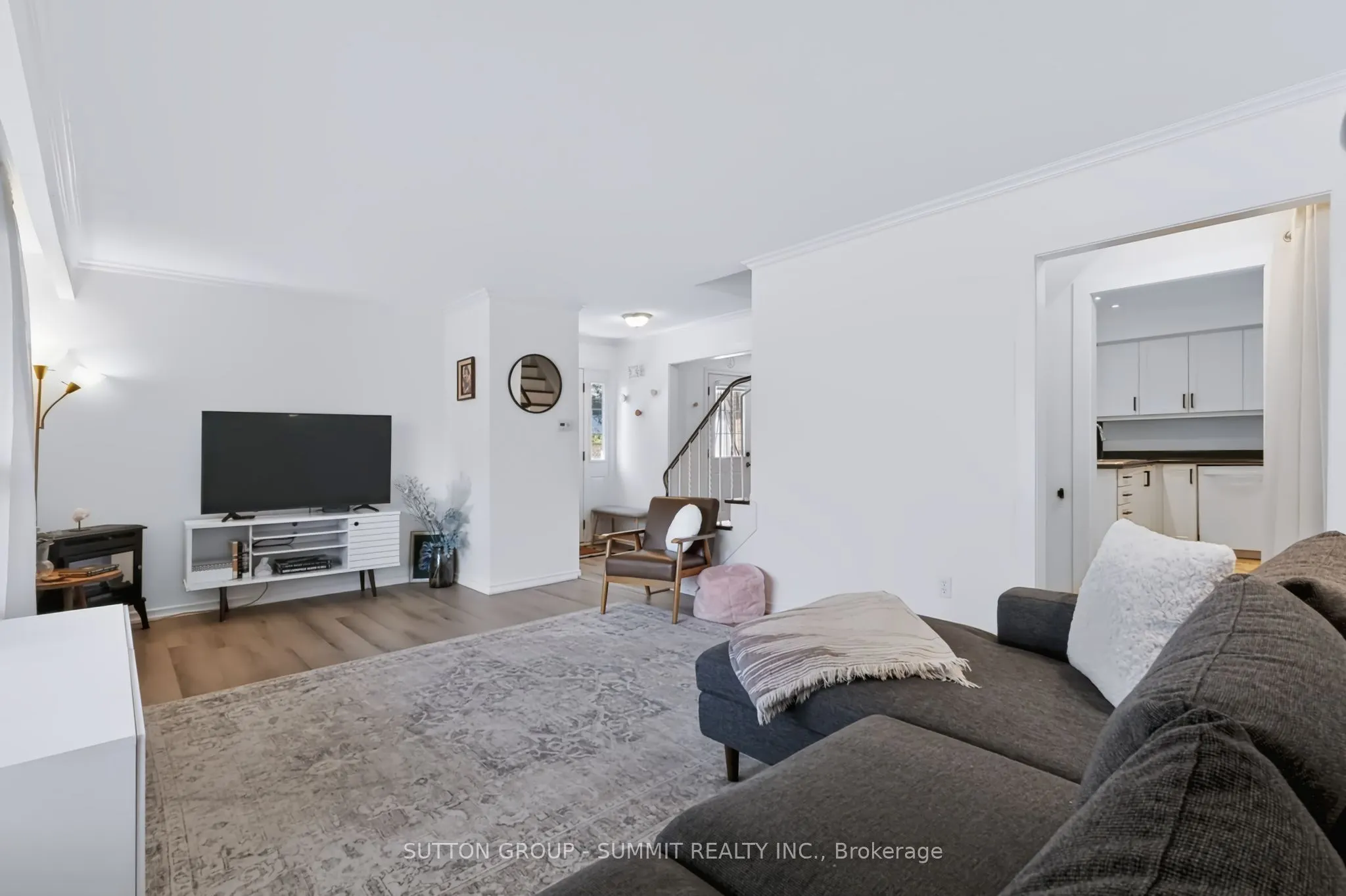 4018 Longmoor Drive #16
