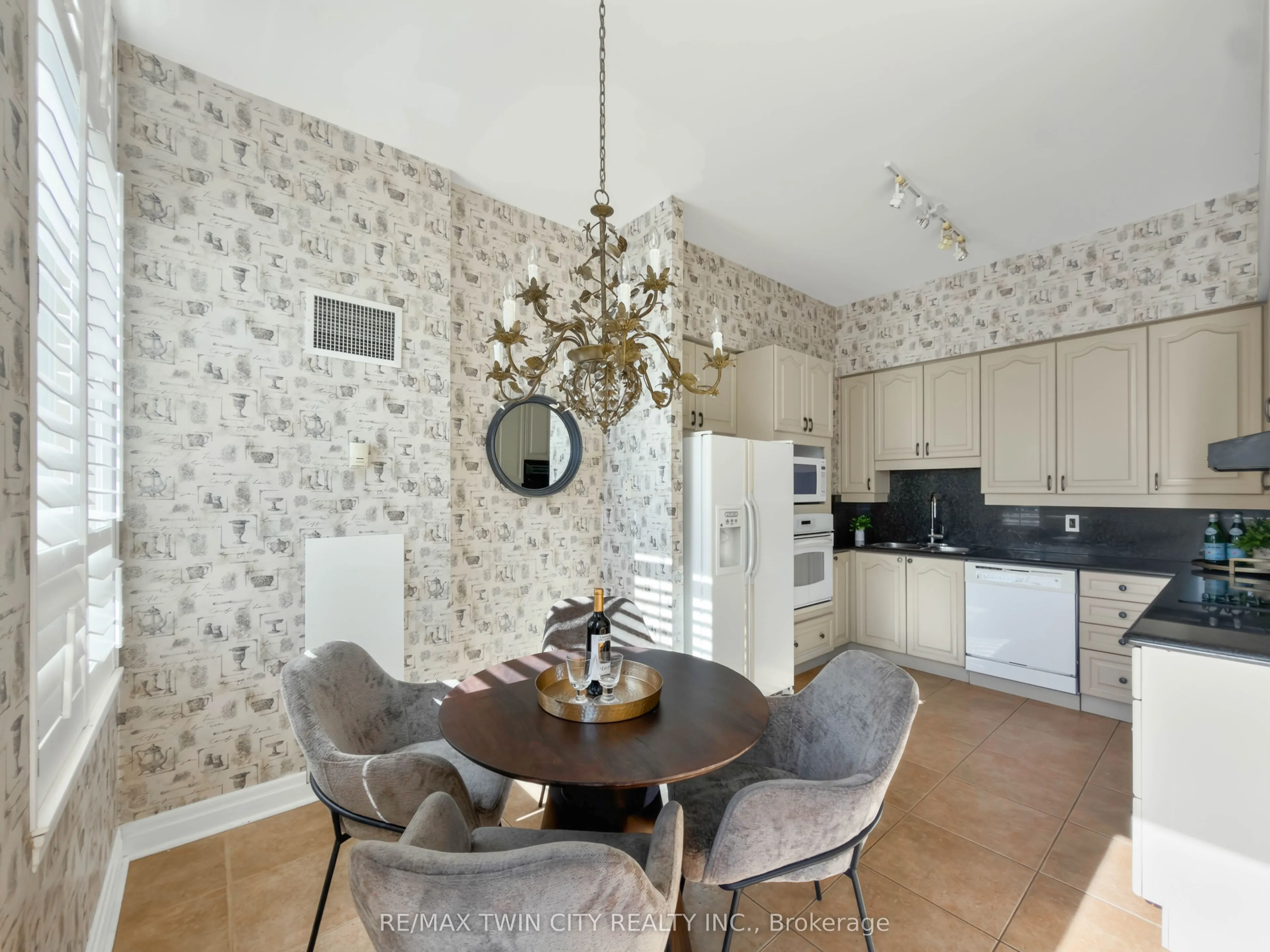65 Port Street E #107