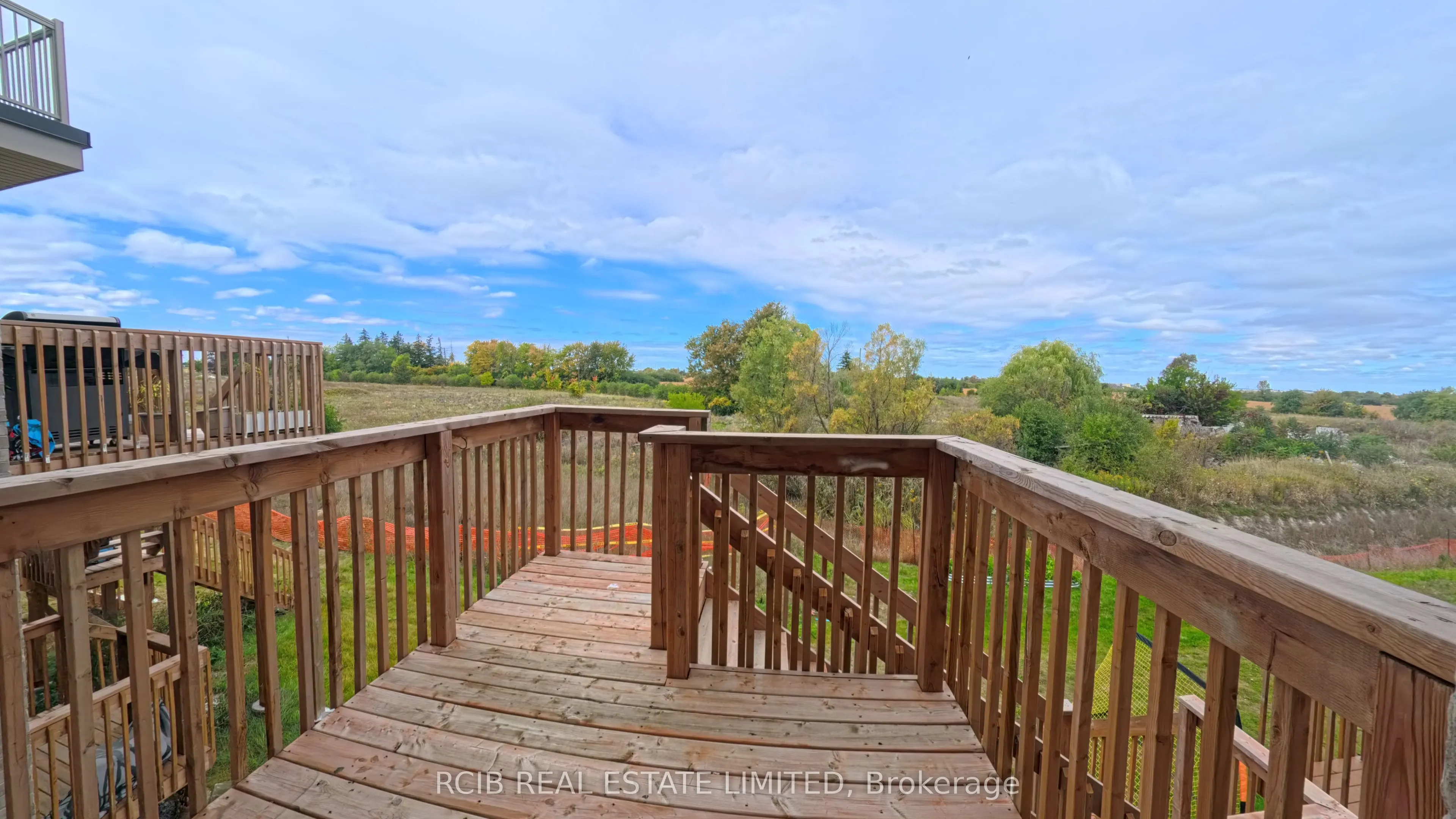20 Foxsparrow Road