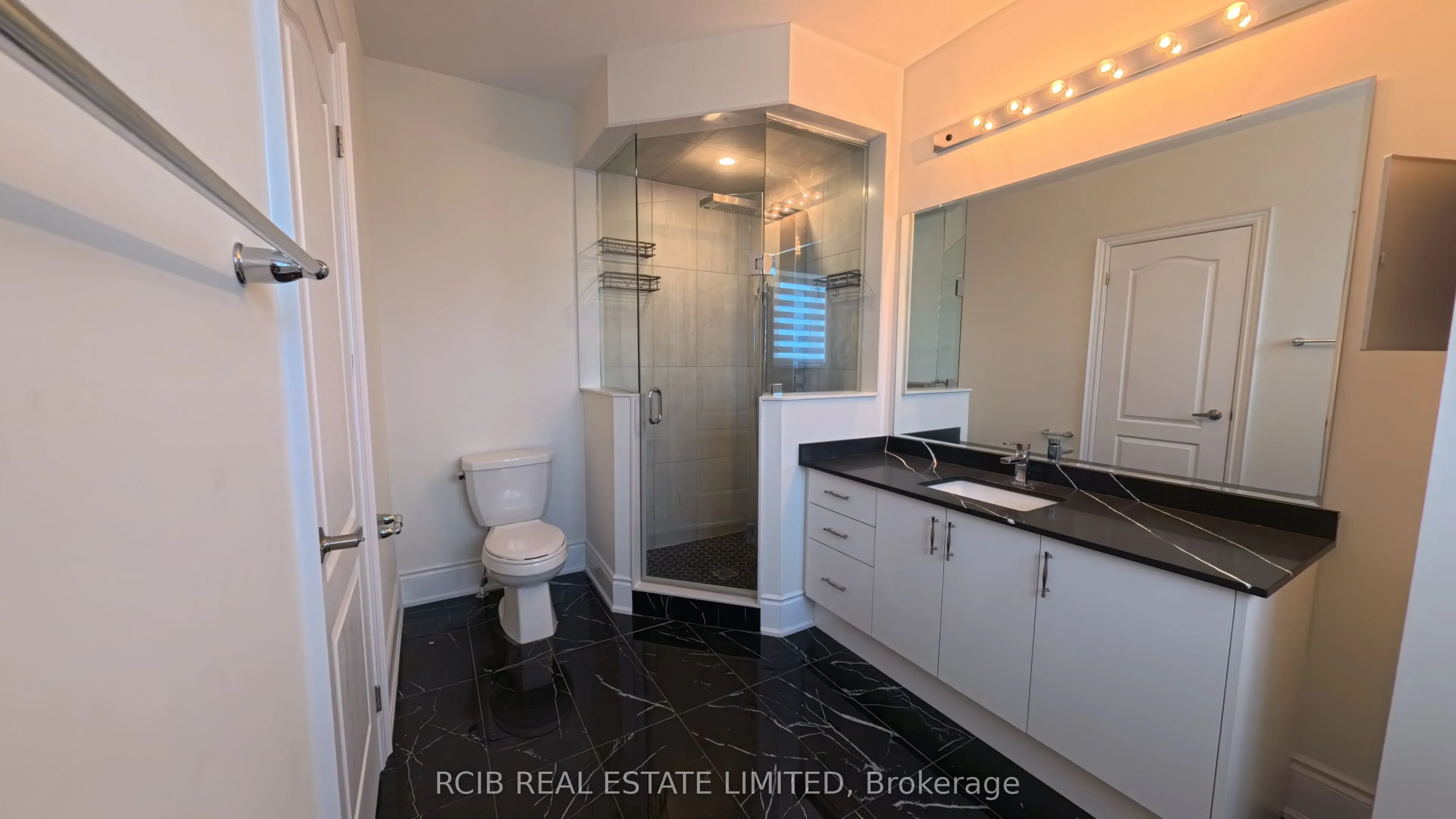 20 Foxsparrow Road