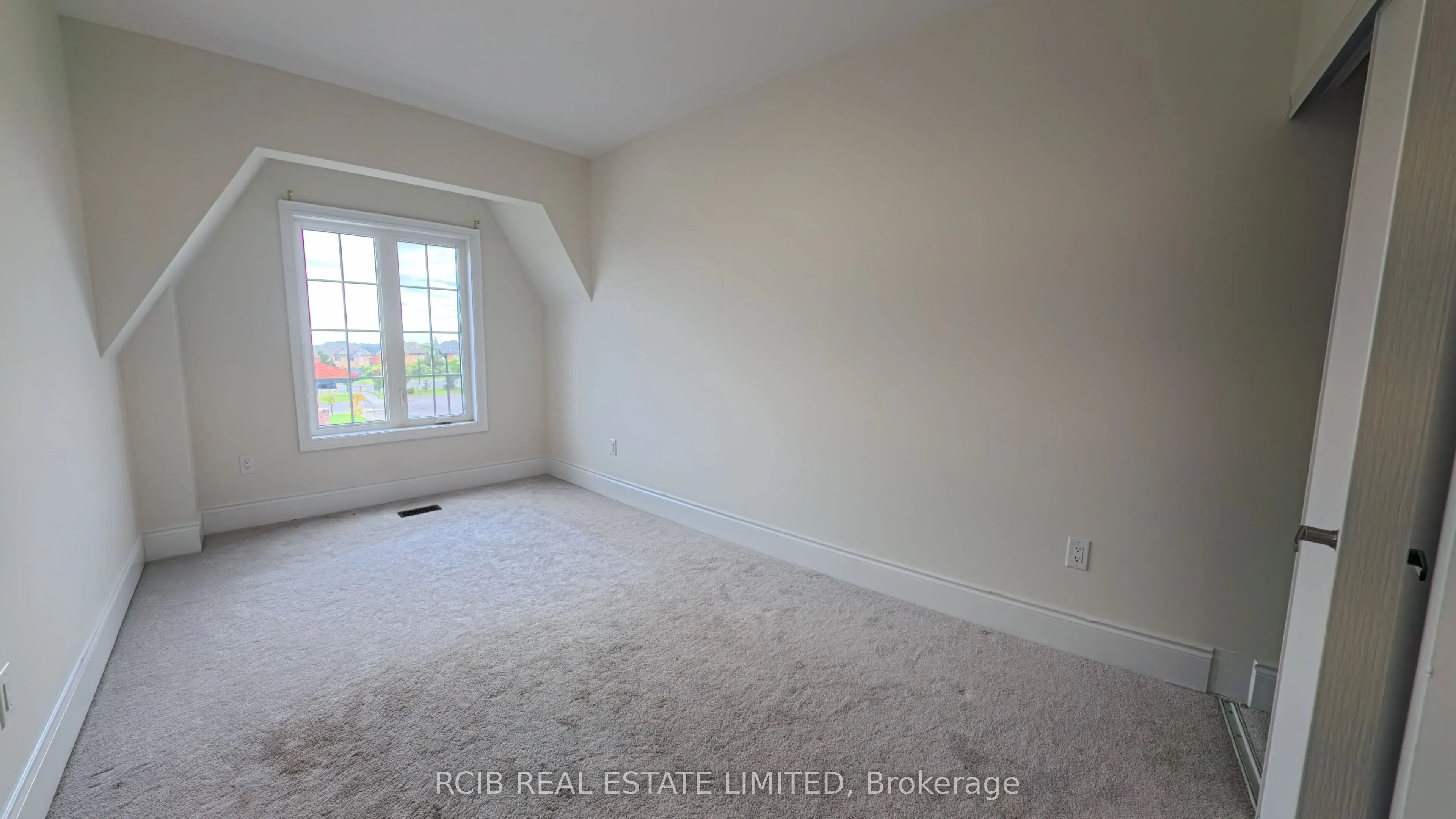 20 Foxsparrow Road