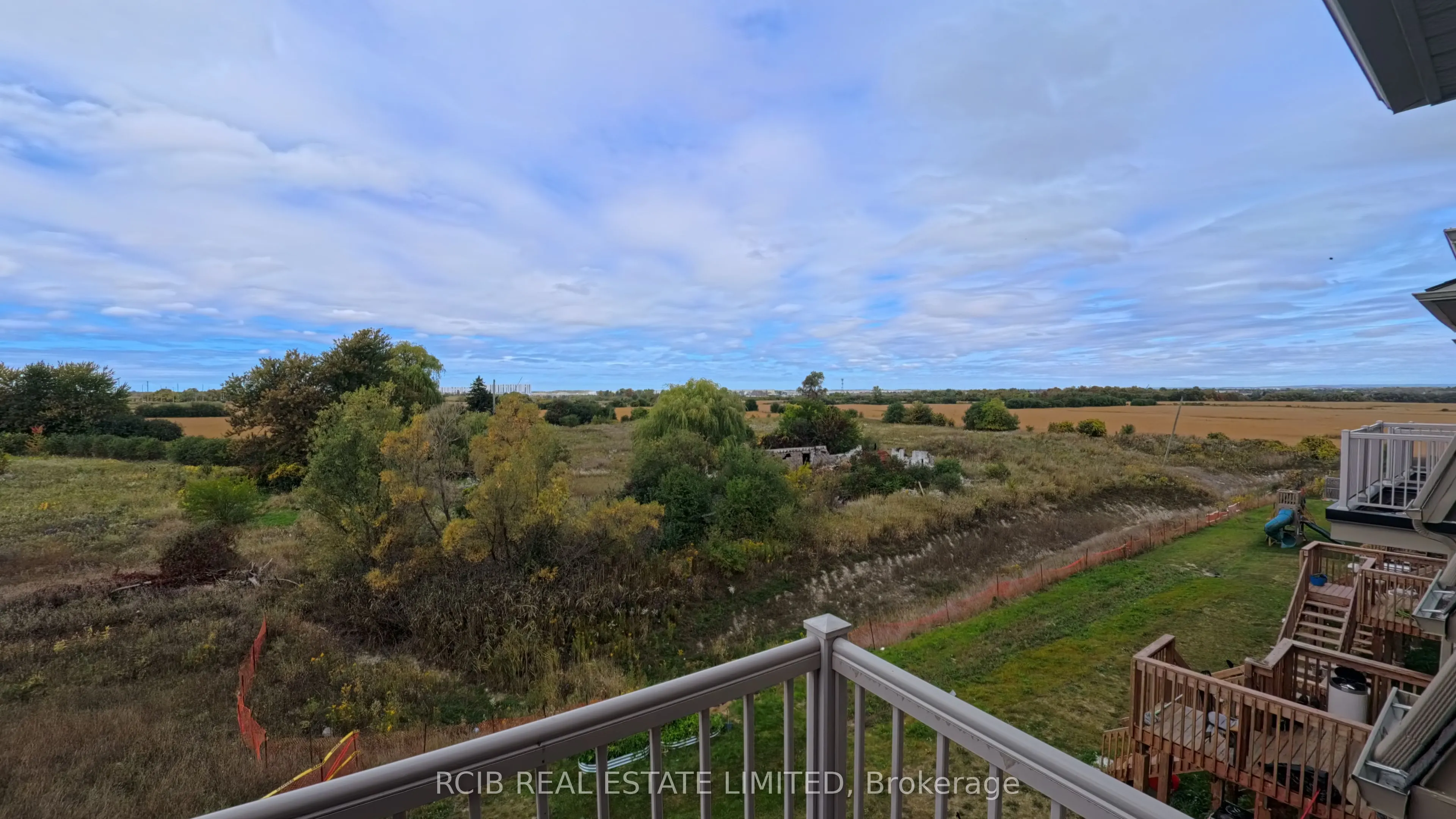 20 Foxsparrow Road