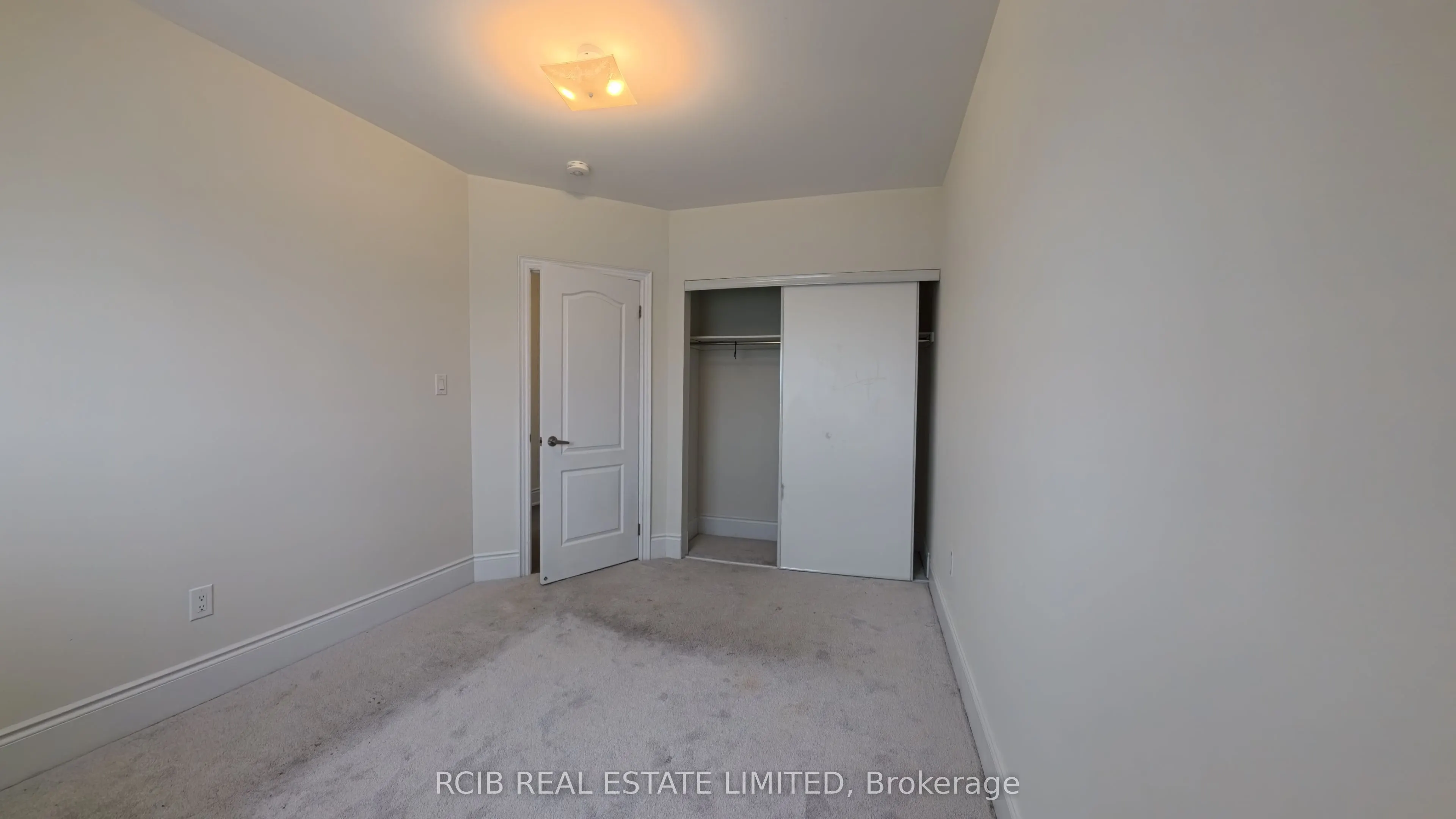 20 Foxsparrow Road