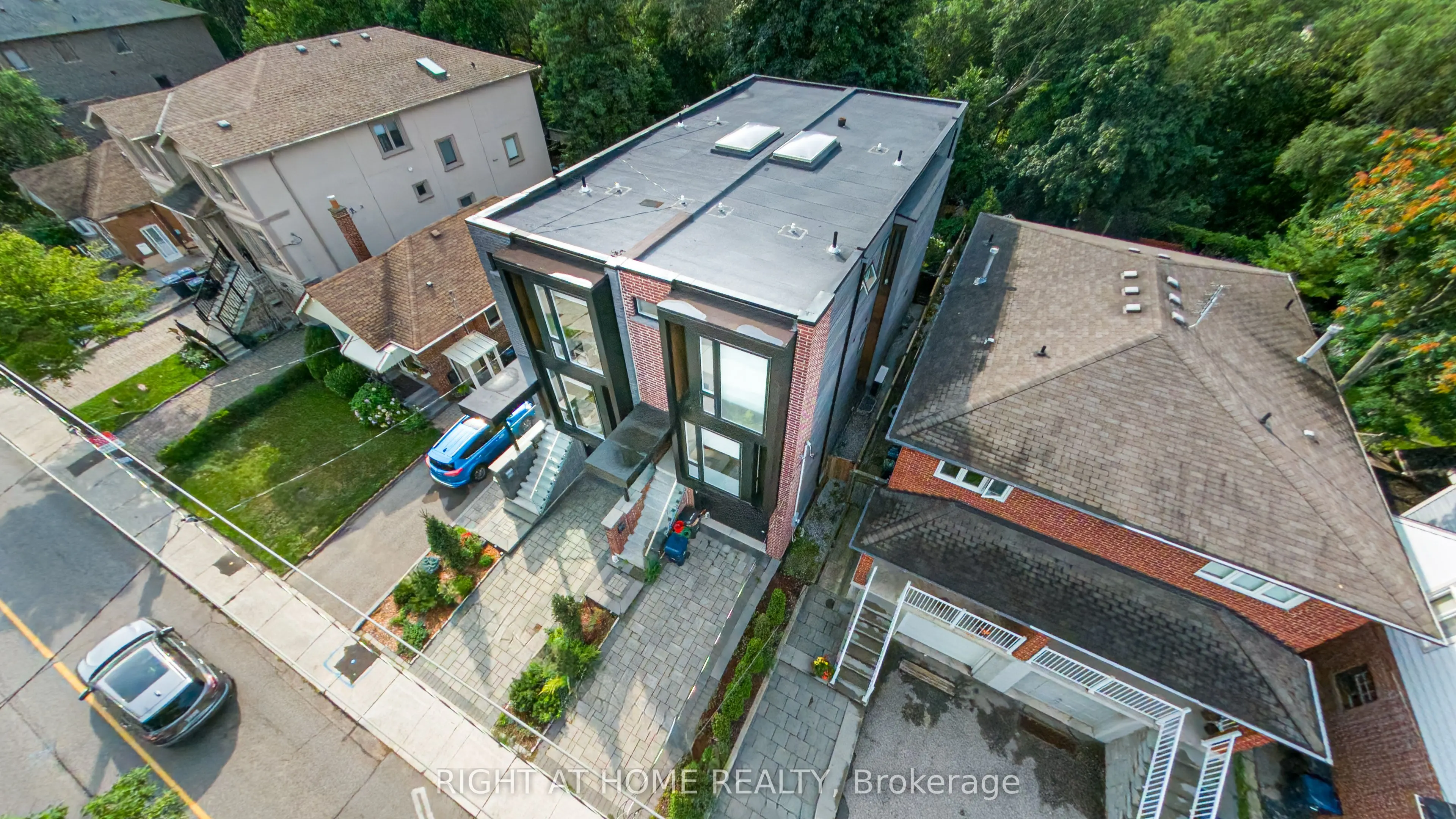 49 B East Drive #Lower