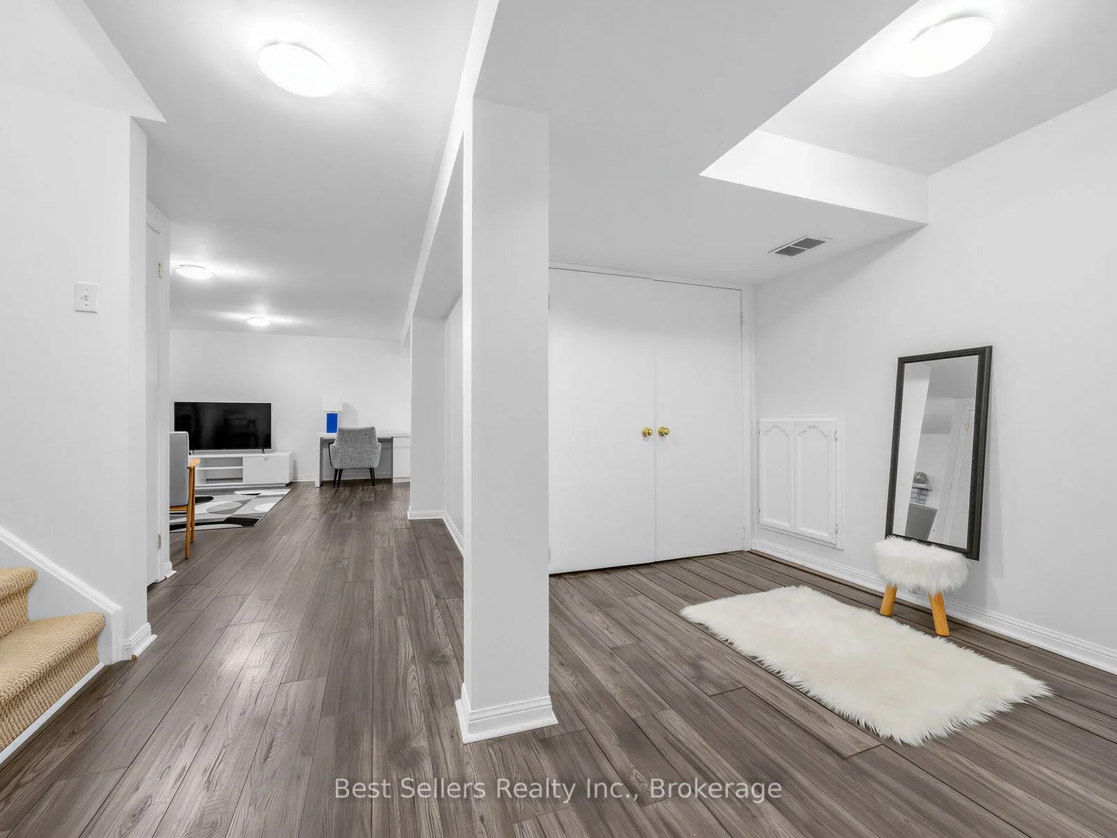 234 Lech Walesa Drive