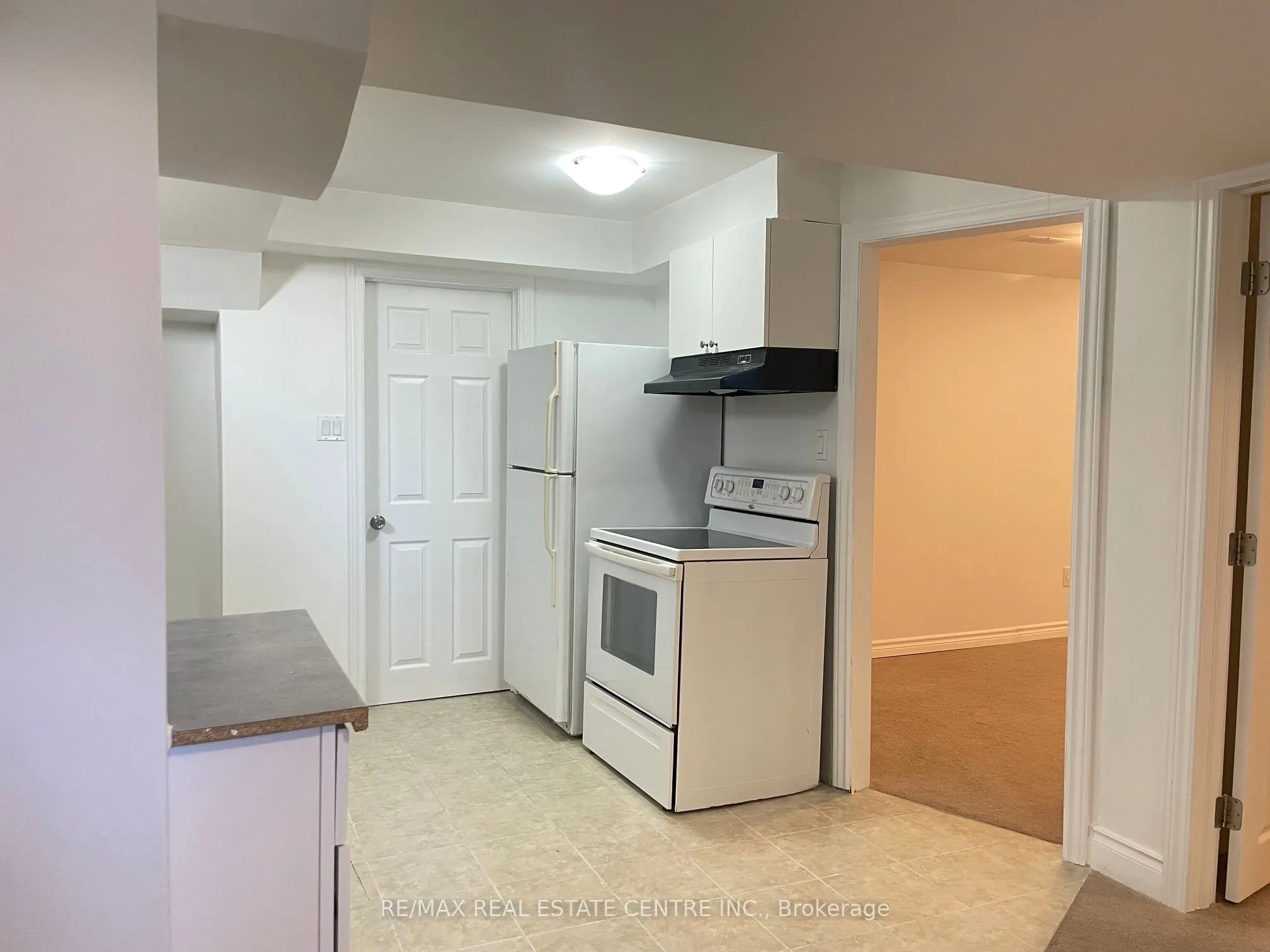 11 Jewelville Street #BASEMENT
