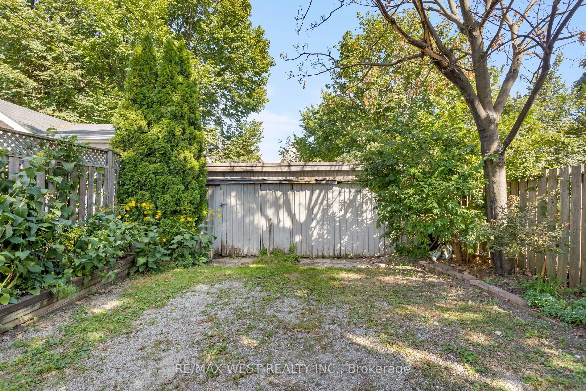 195 Dunn Avenue