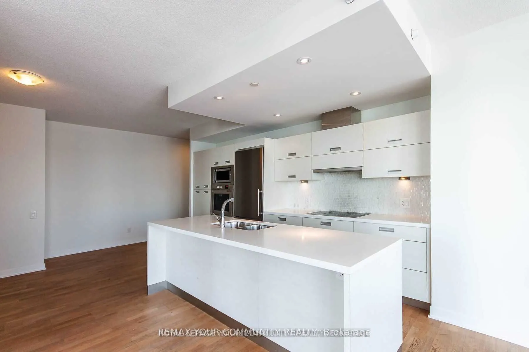 88 Park Lawn Road #2308