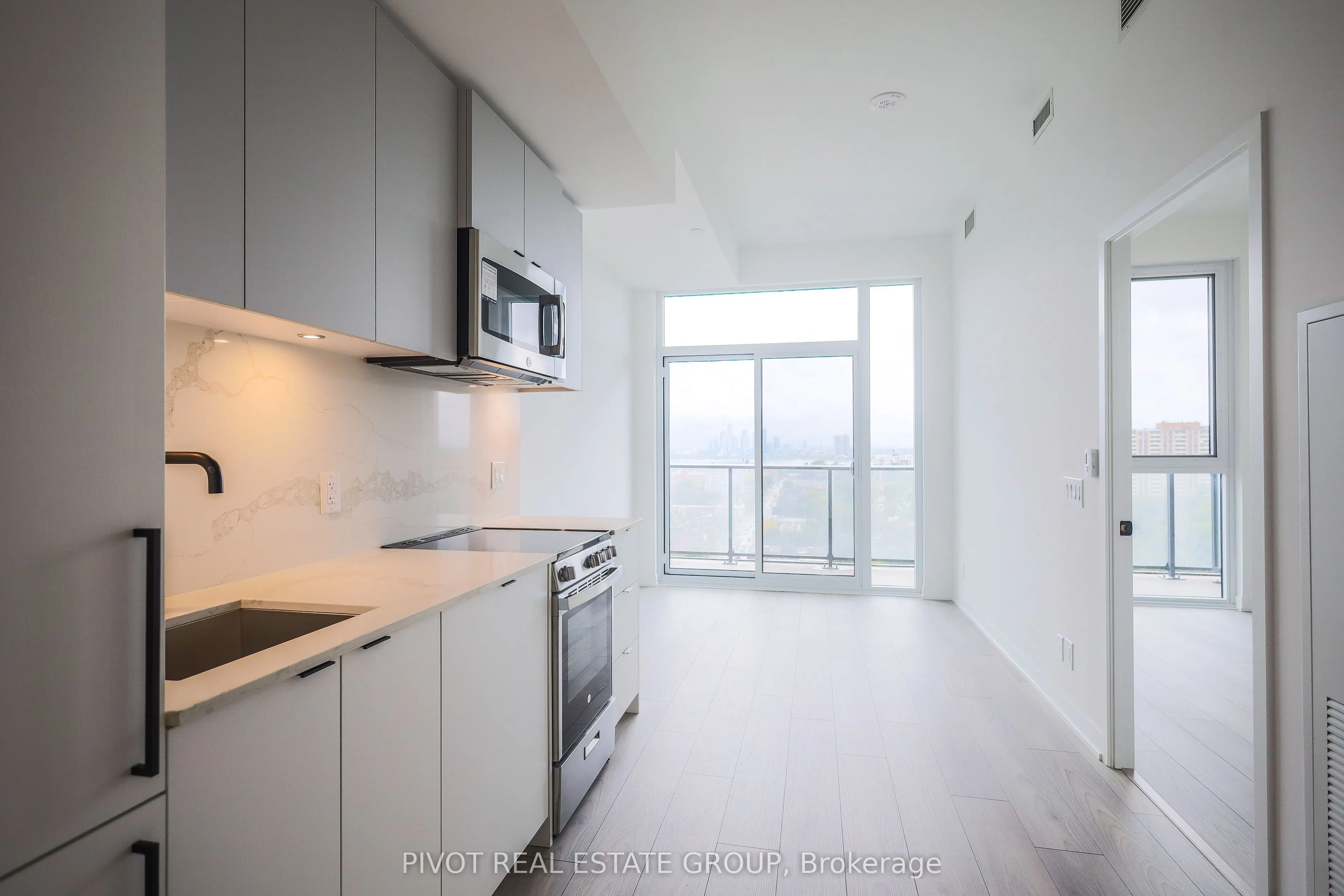 285 Dufferin Street #1406