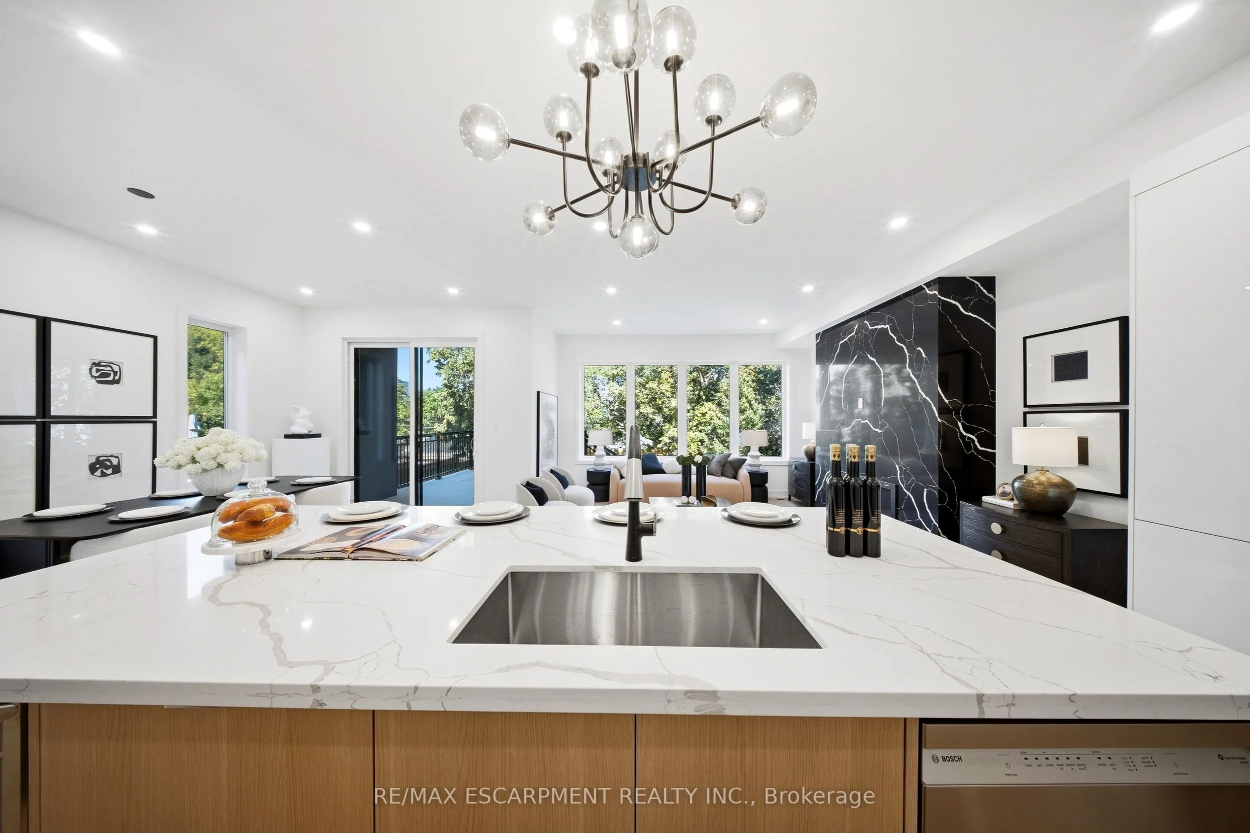 14 Kentroyal Drive