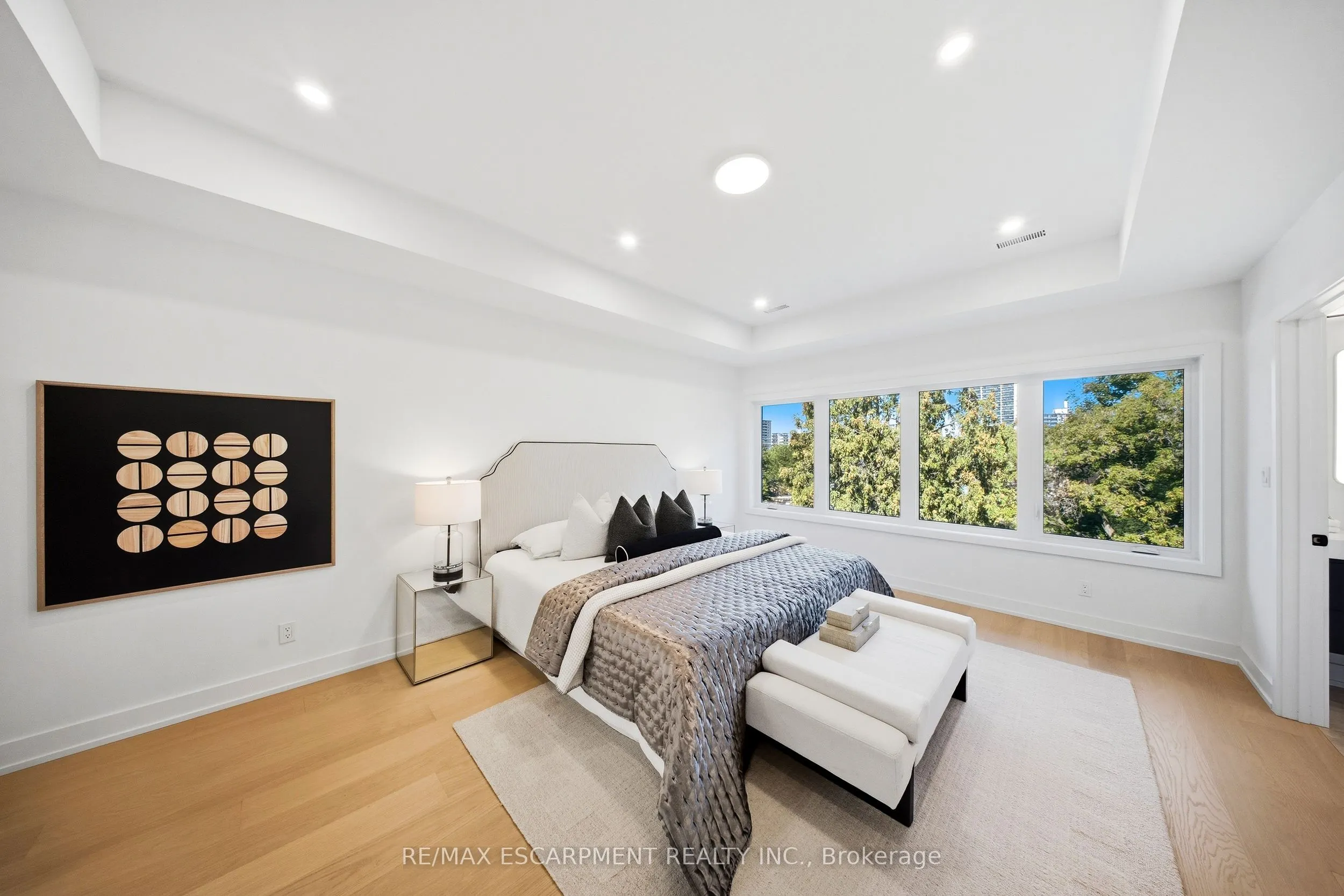 14 Kentroyal Drive