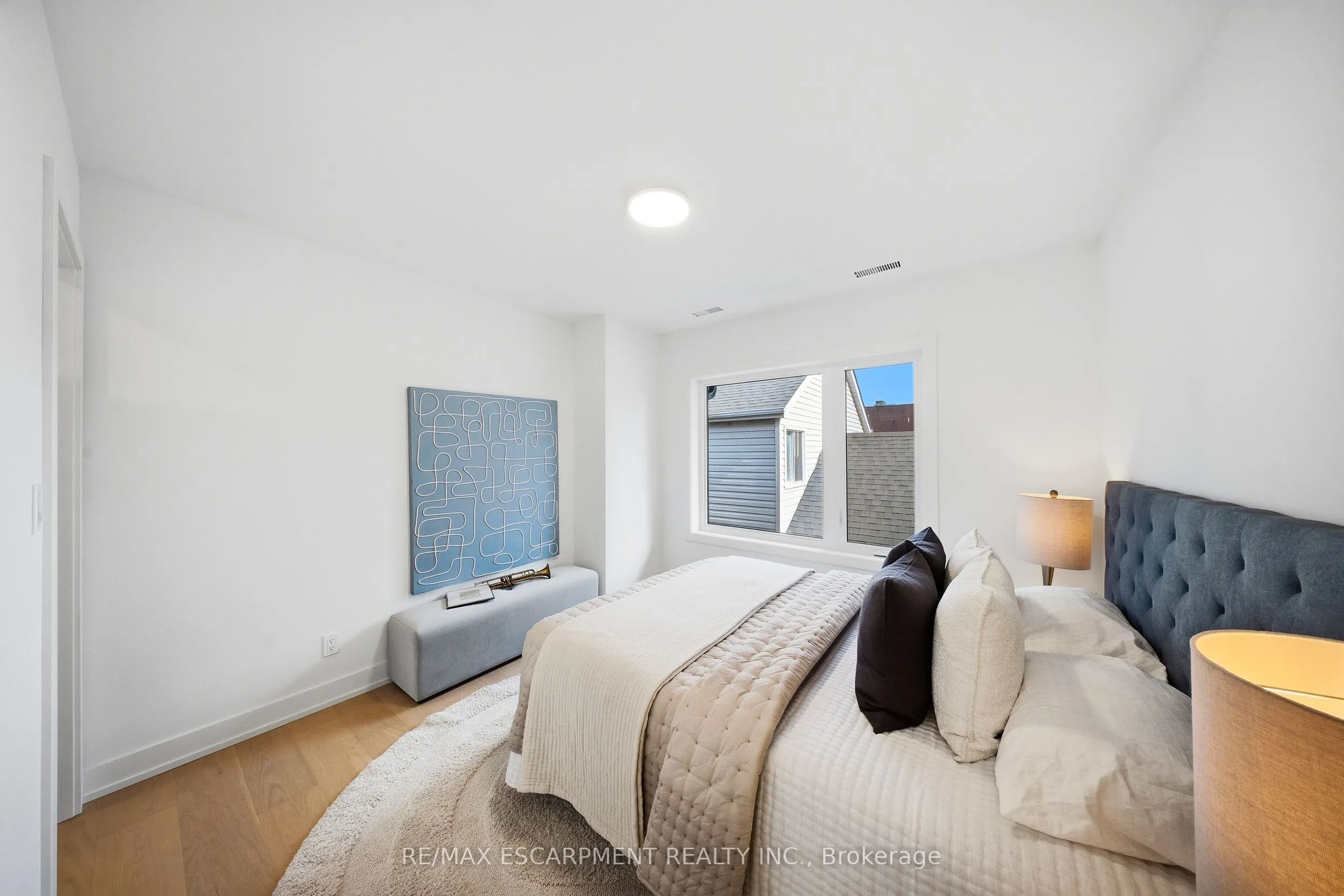 14 Kentroyal Drive