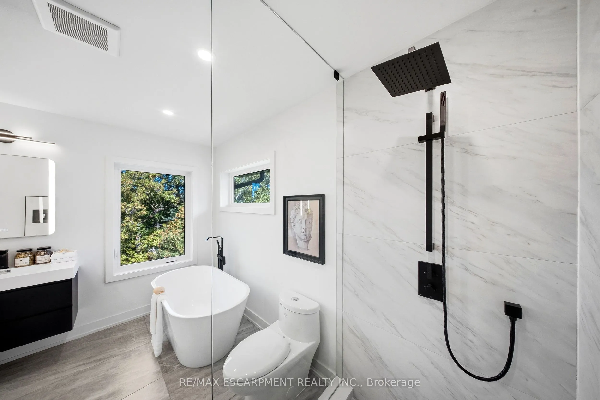 14 Kentroyal Drive