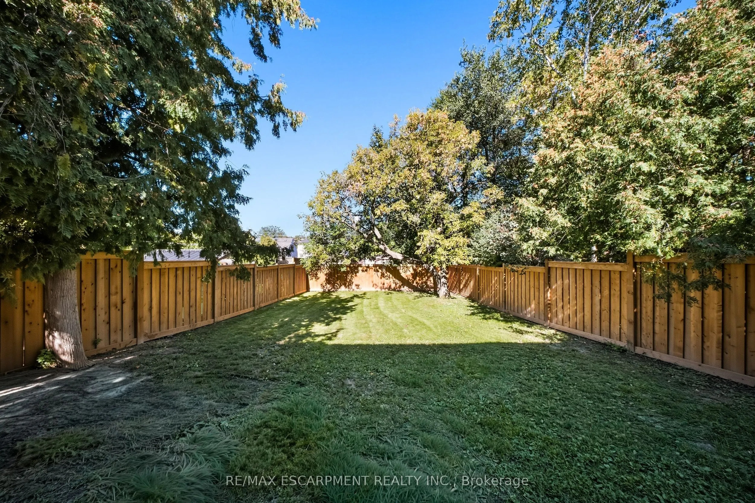 14 Kentroyal Drive