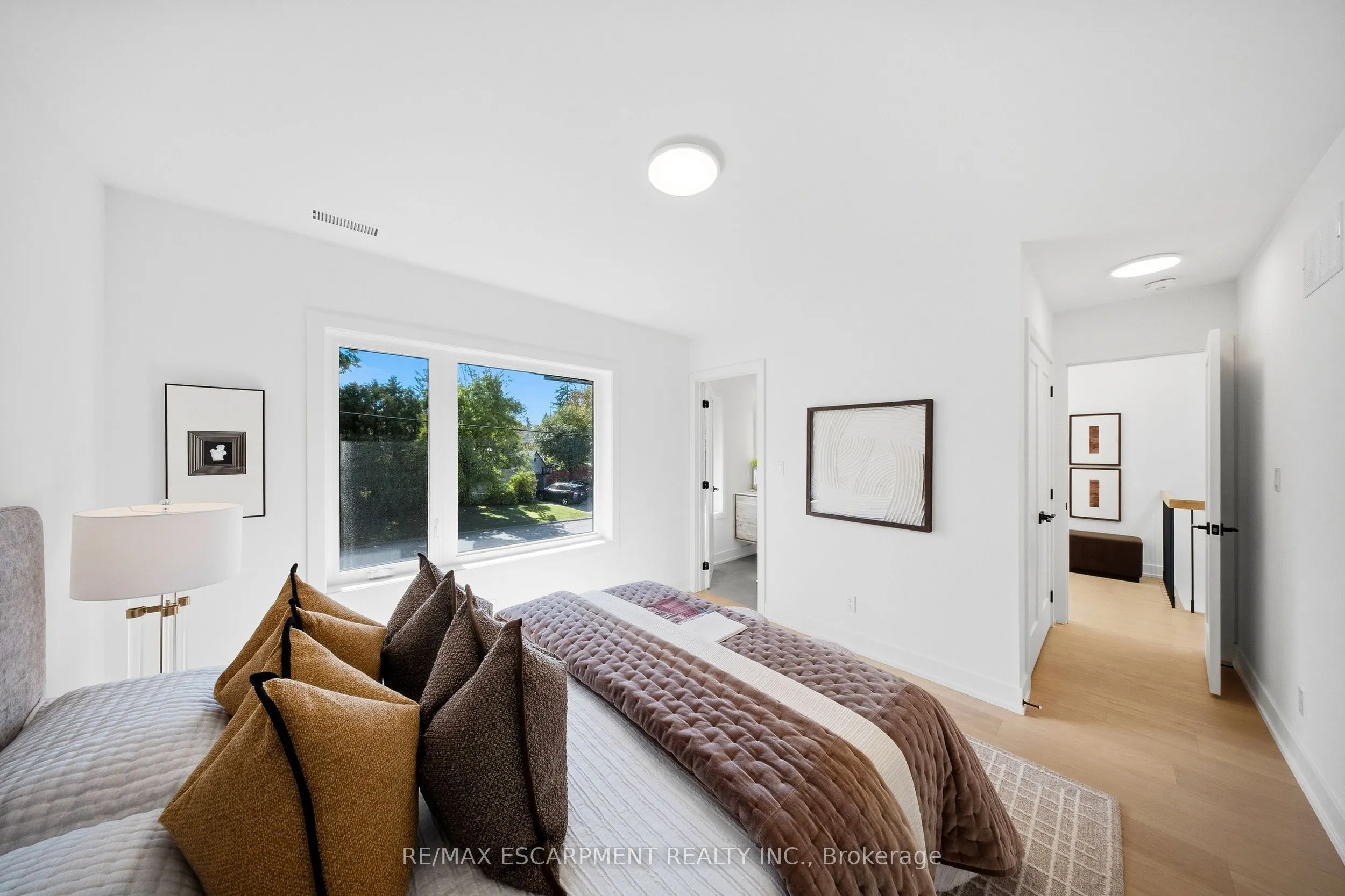14 Kentroyal Drive