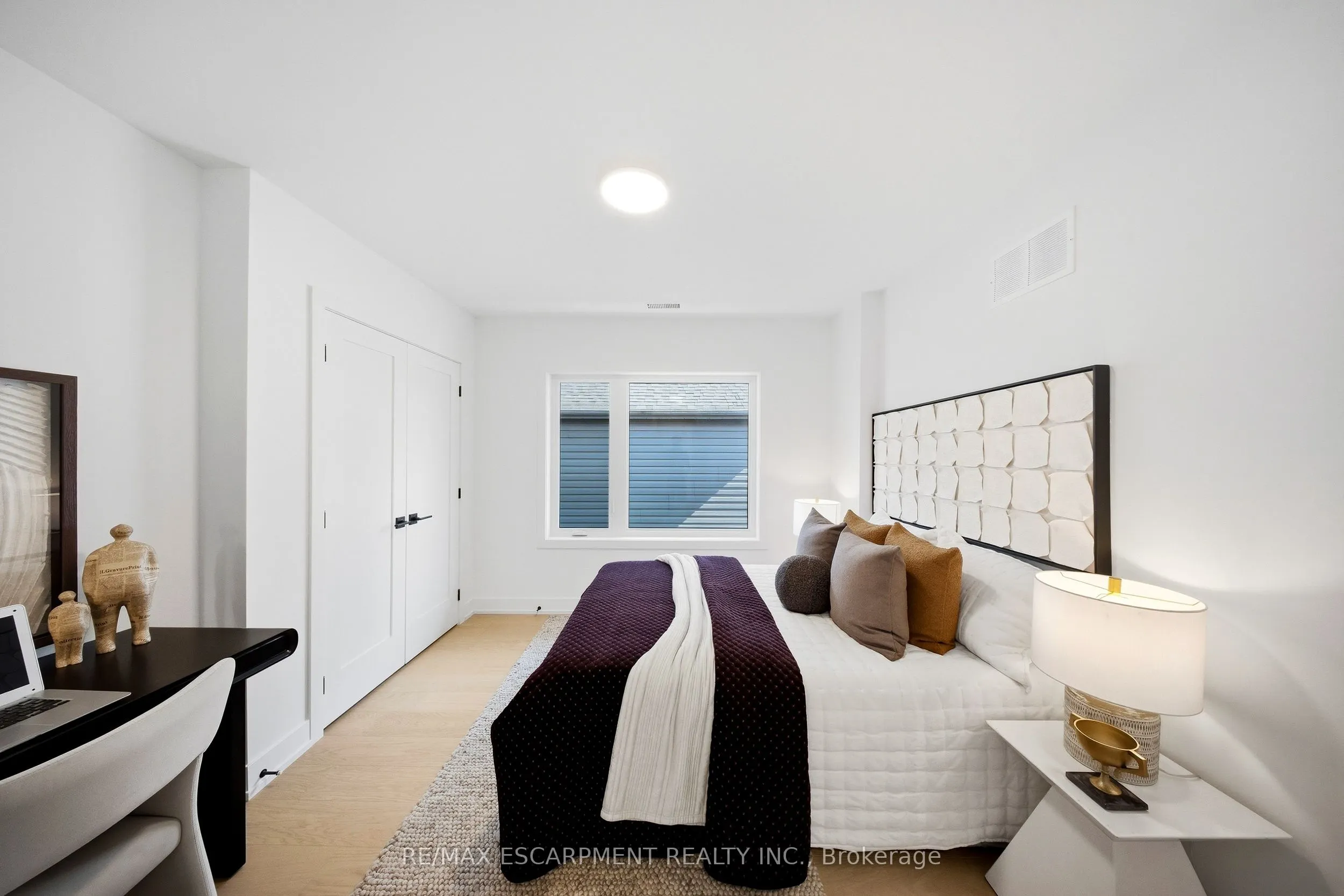 14 Kentroyal Drive