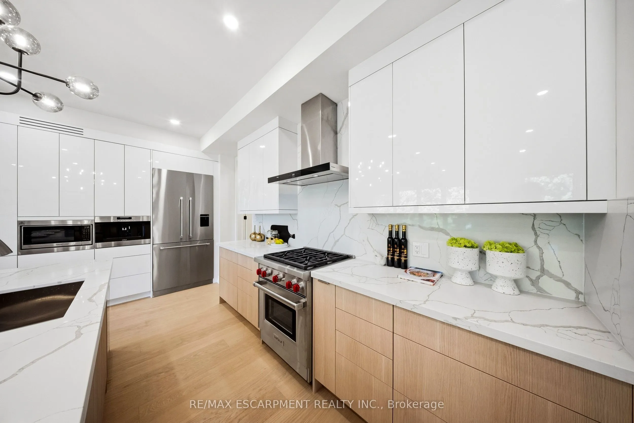 14 Kentroyal Drive