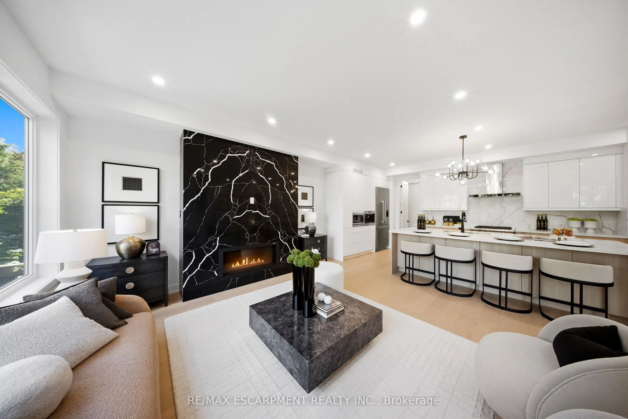 14 Kentroyal Drive