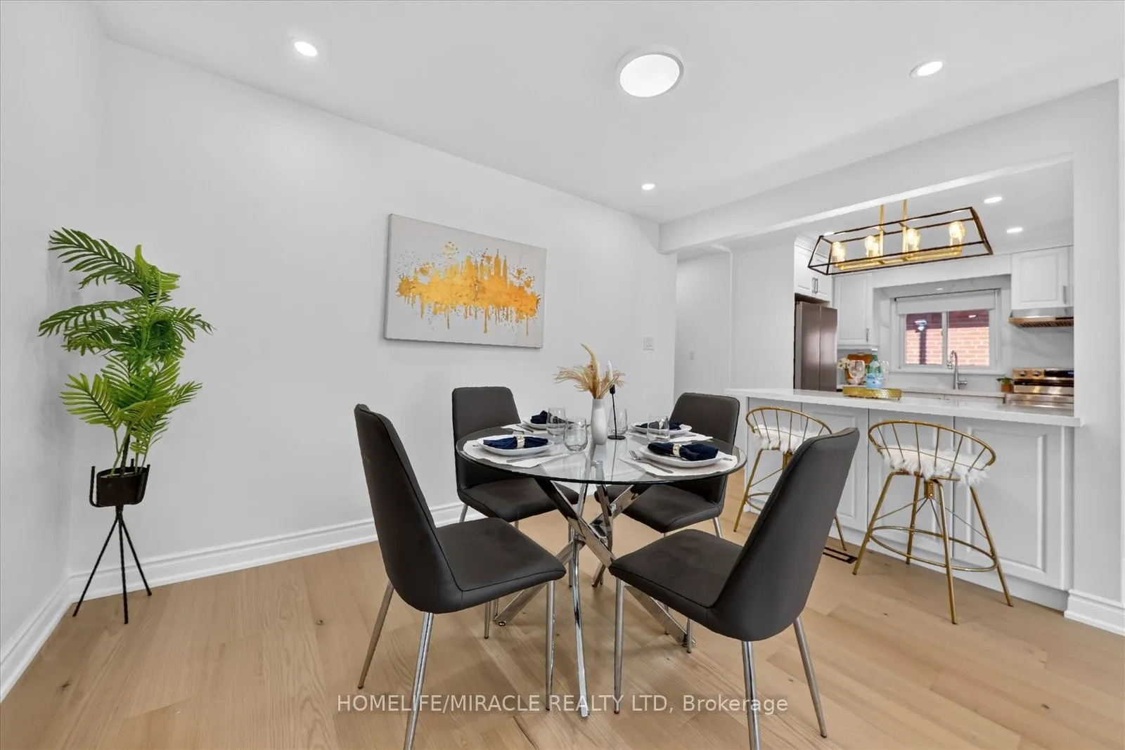18 Elderfield Crescent