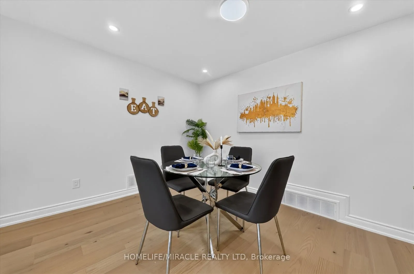 18 Elderfield Crescent
