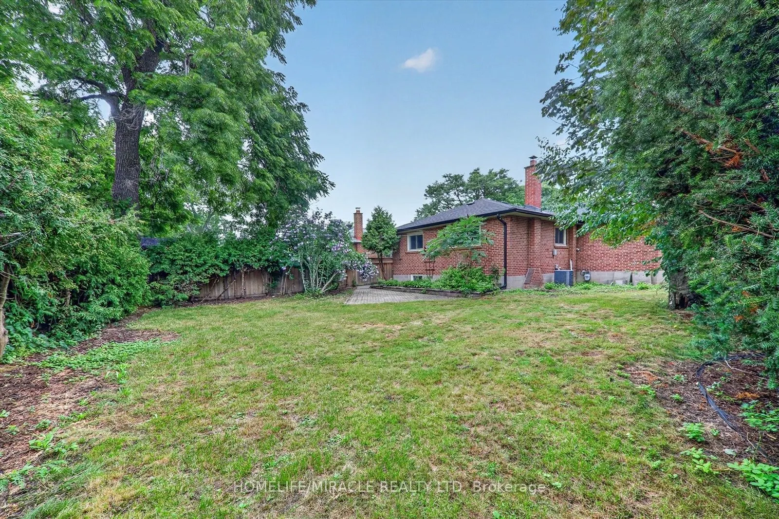 18 Elderfield Crescent